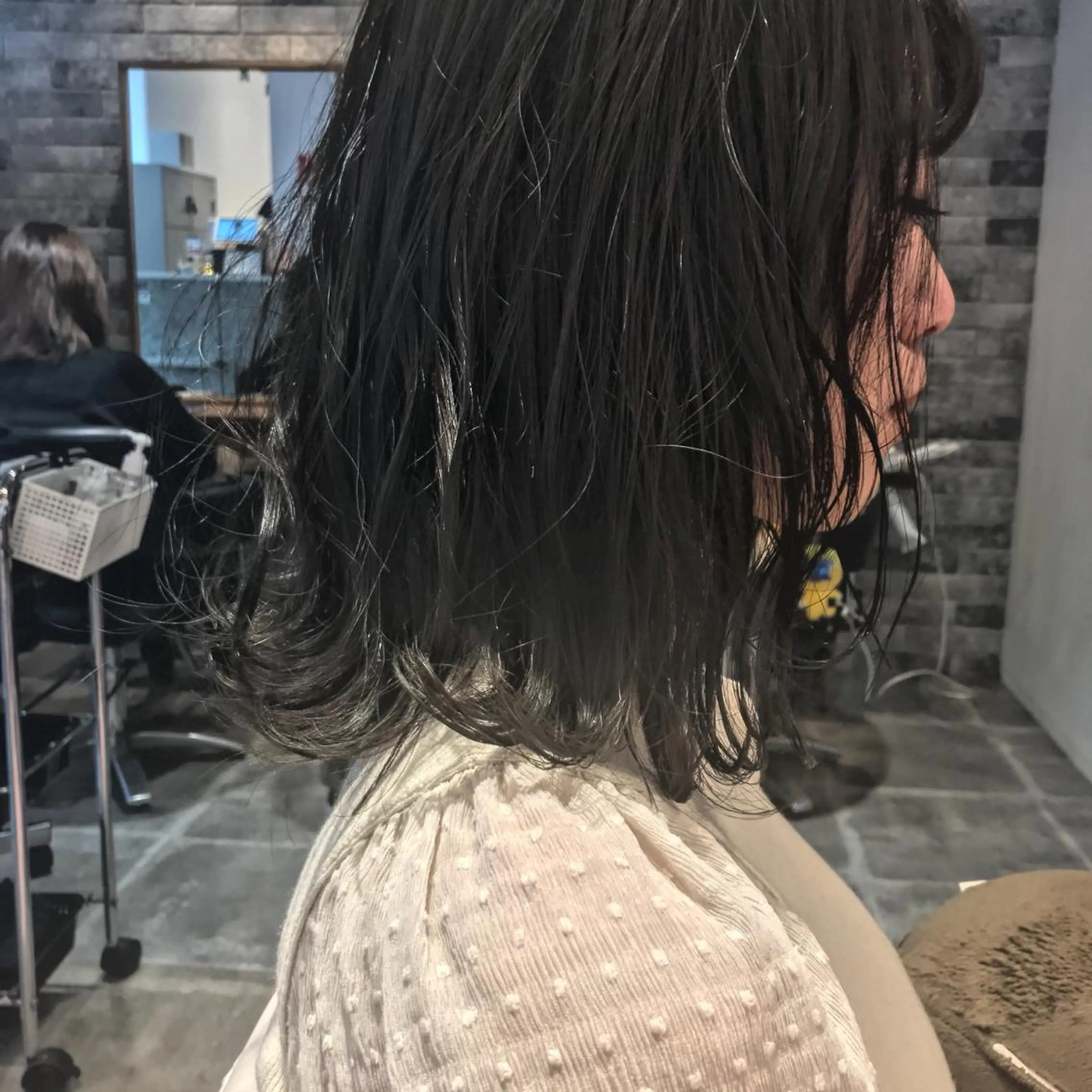 ミディアム 所渉/韓国レイヤー /ウルフカットのヘアスタイル