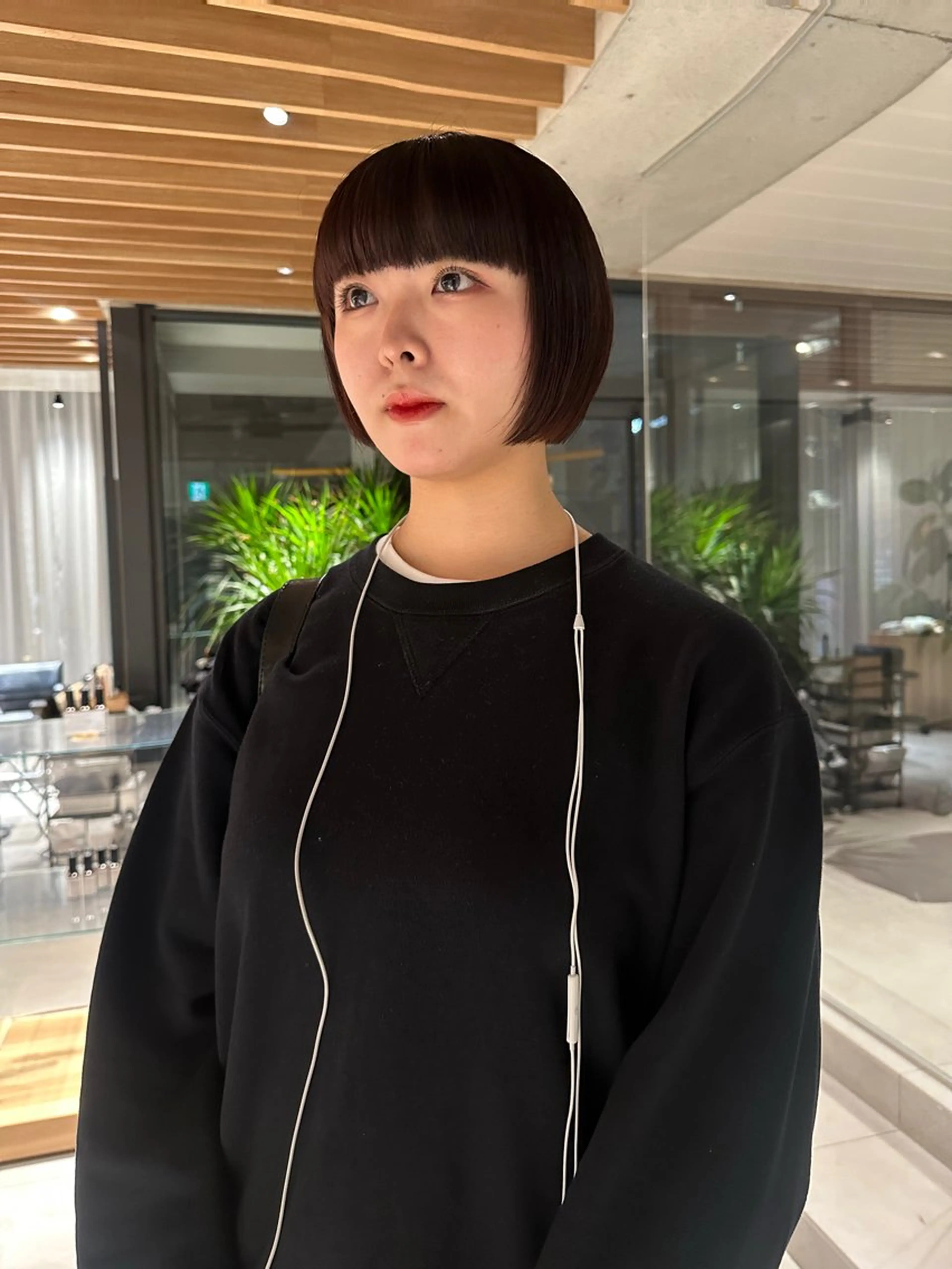 ショート 井上 翠月のヘアスタイル