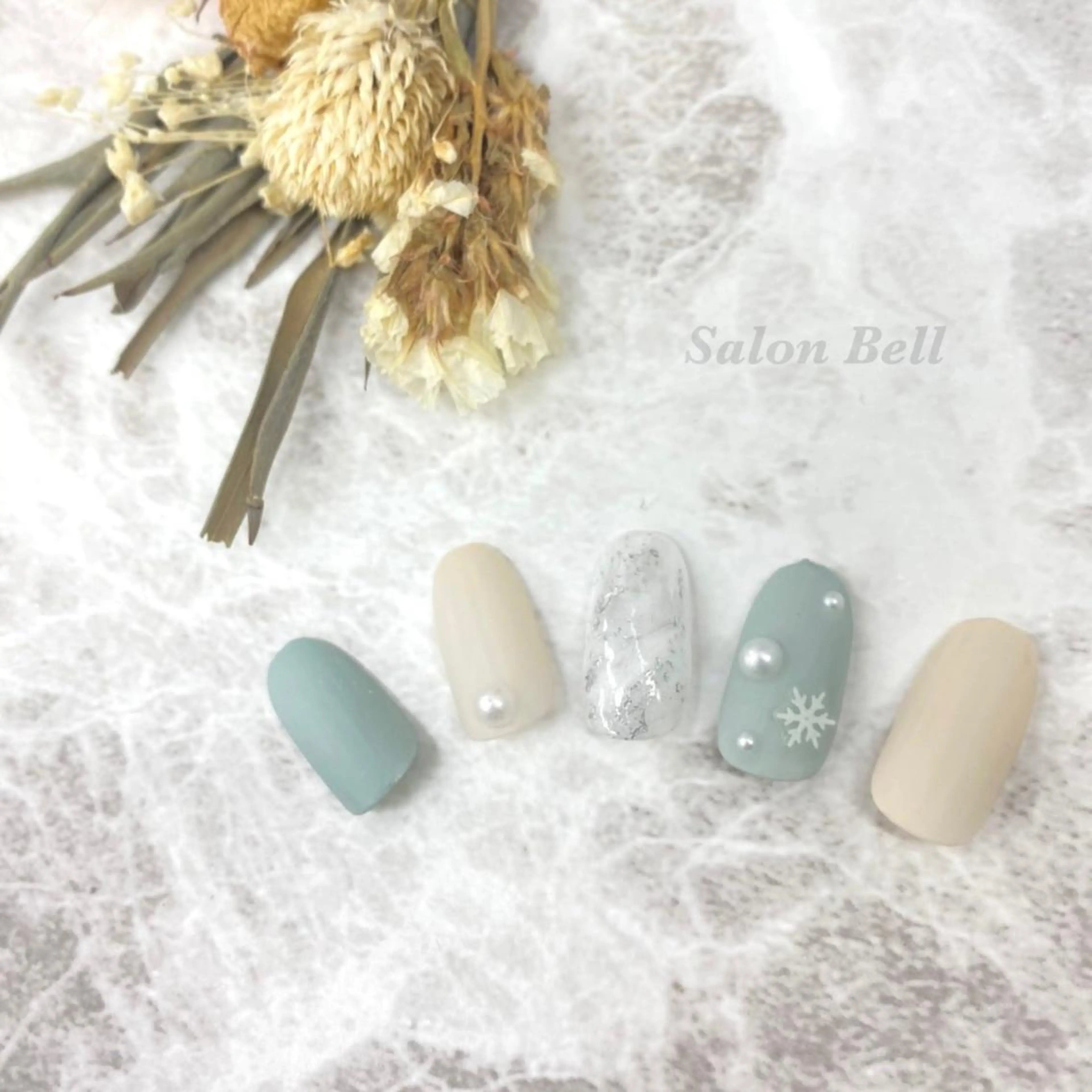 ネイル Bell 富田林店 SAYAKAのネイルデザイン