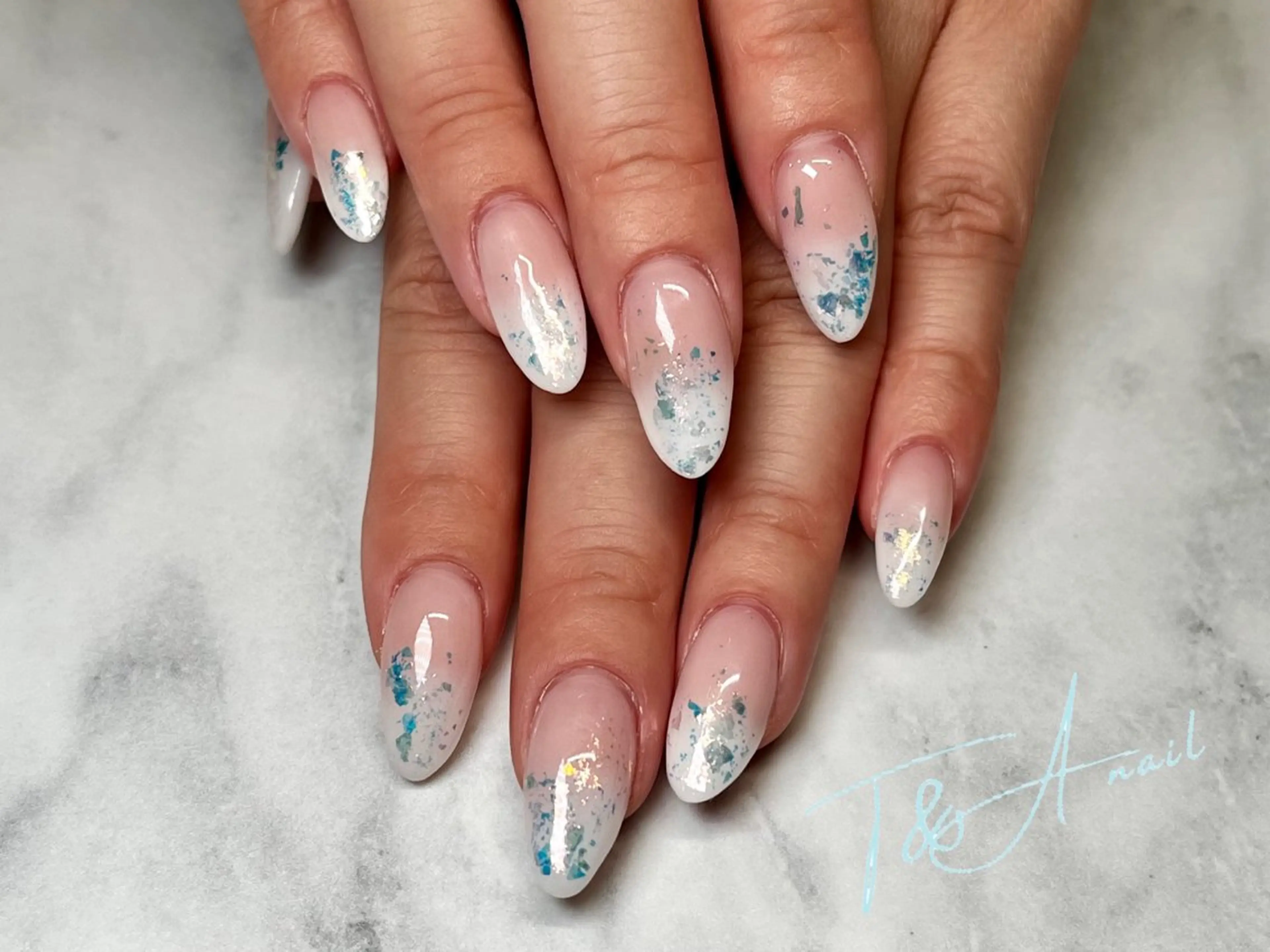 ネイル 長さ出し ジェルネイル グラデーション スカルプネイル 冬ネイル ハンドネイル T&A nailのネイルデザイン