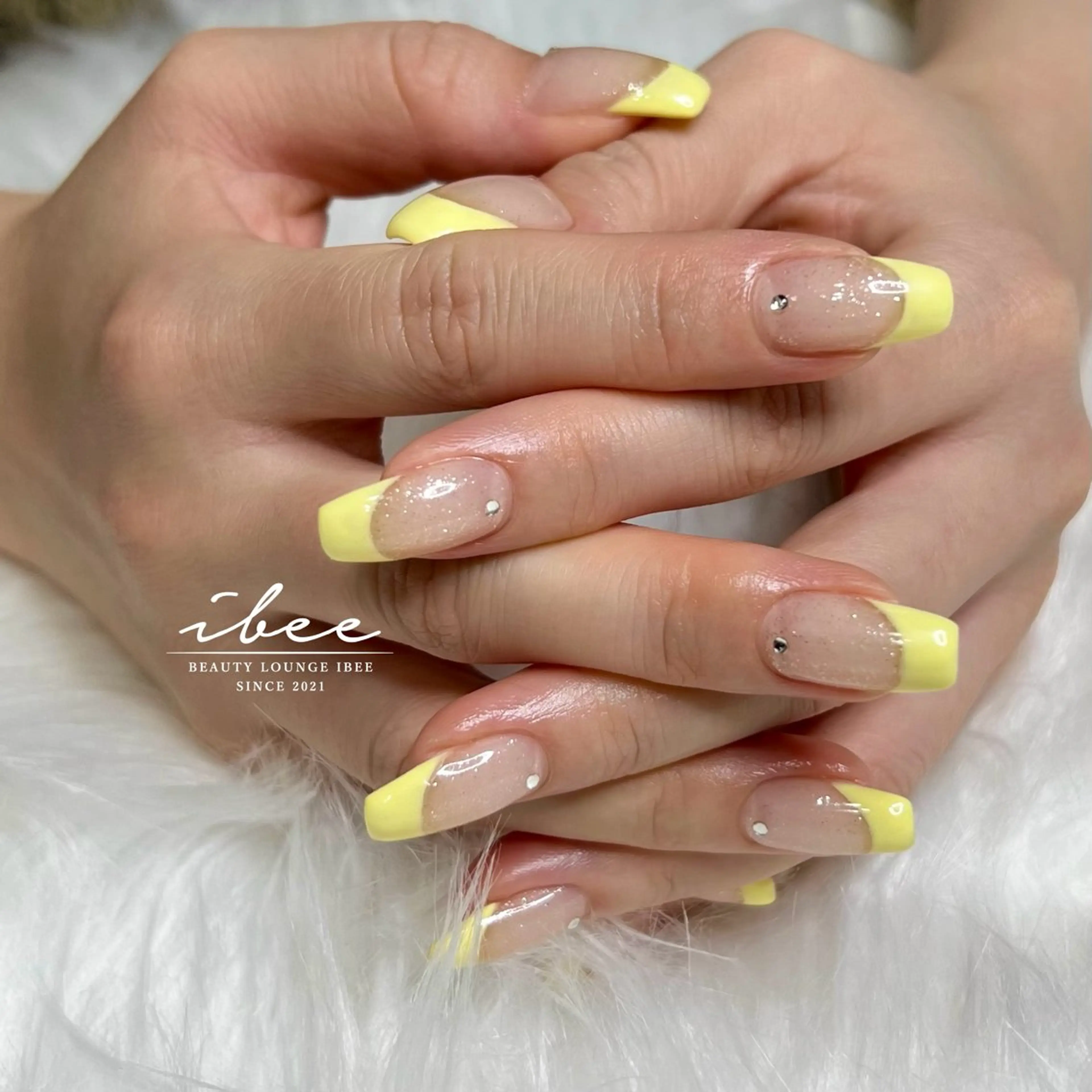 ネイル ハンドネイル ibee nail 🤍yumiのネイルデザイン