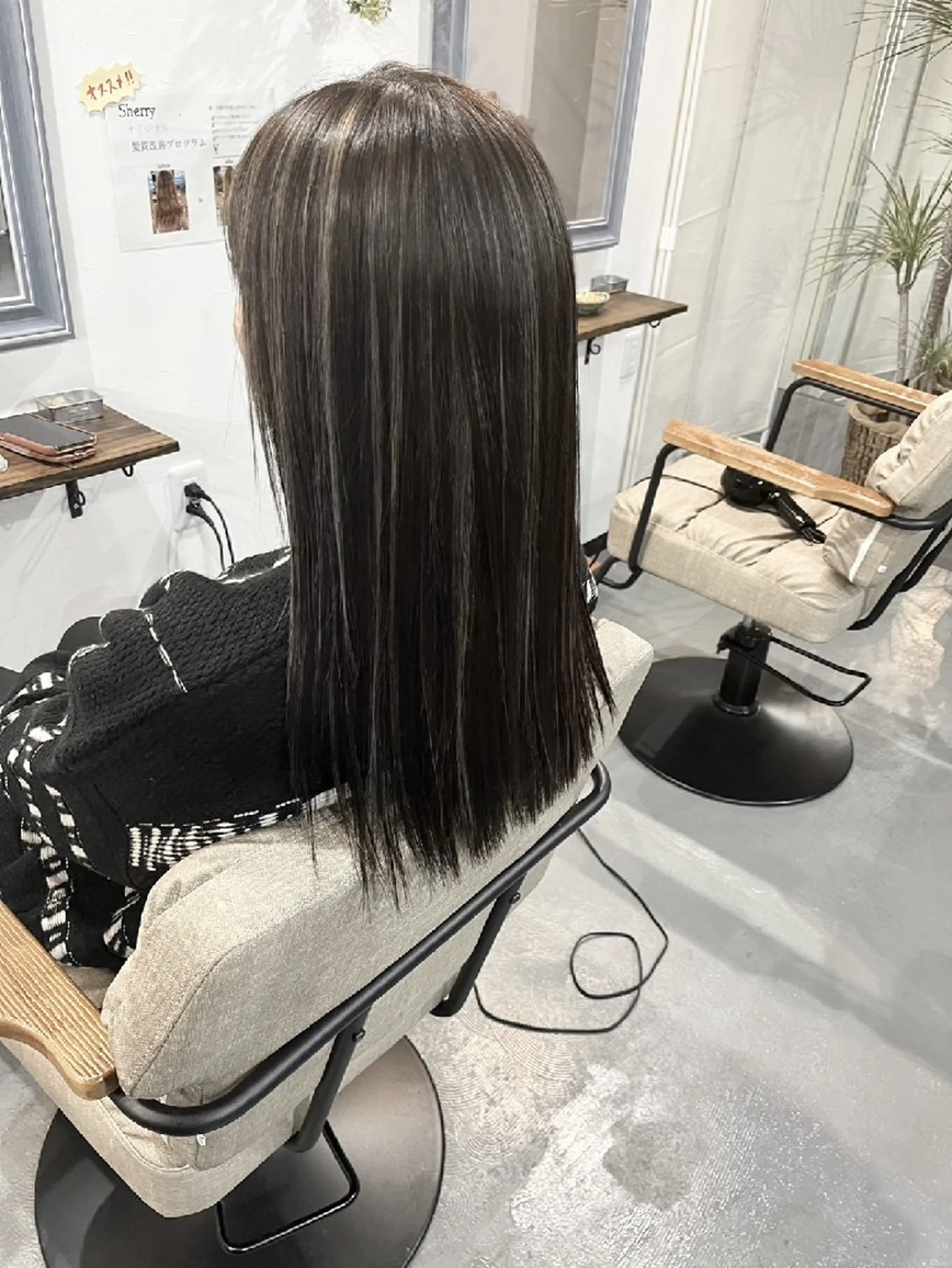 セミロング sherry大国町所属・sherry❣️ ＲＥＮＡのヘアスタイル