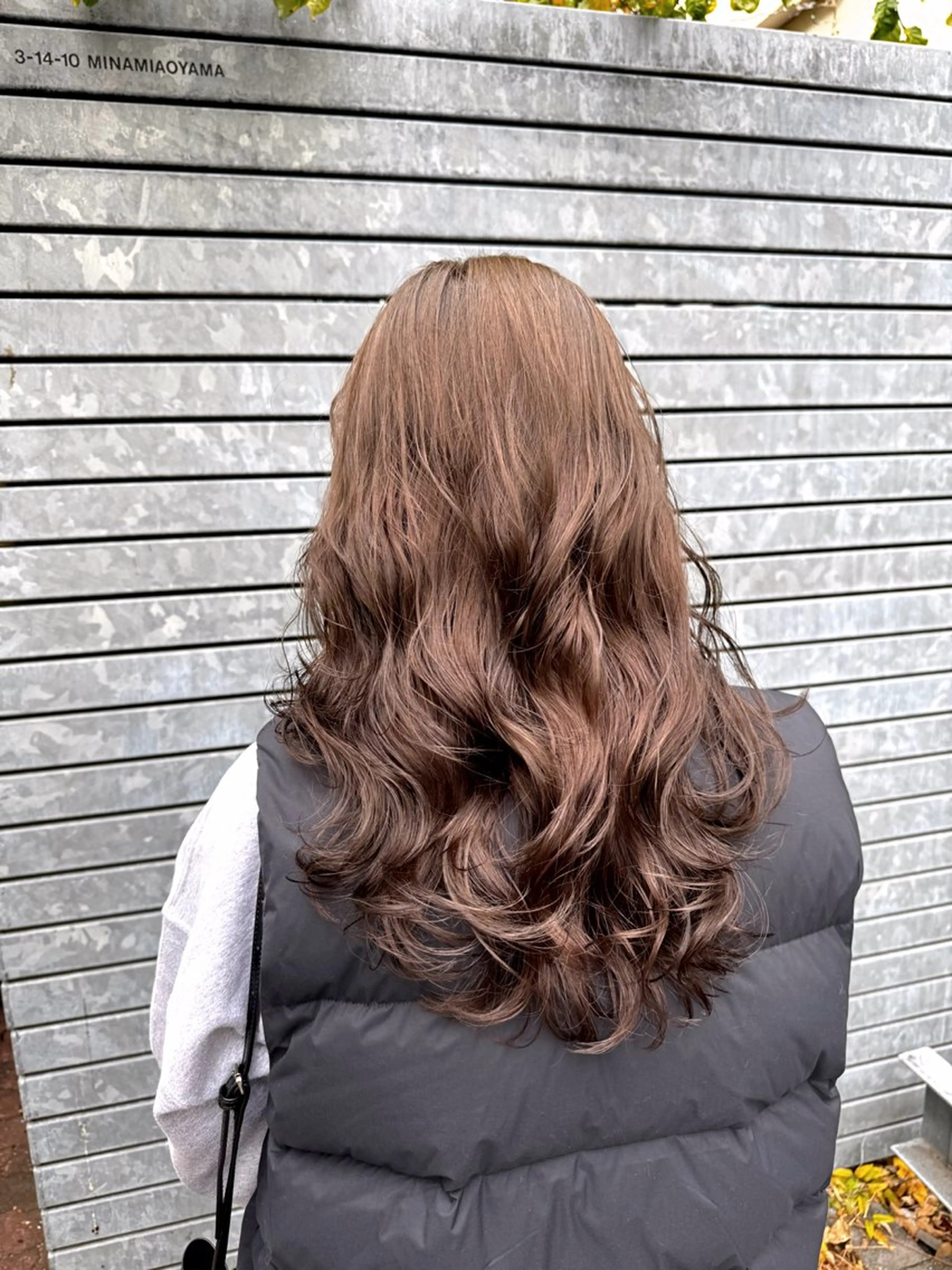 ロング ヘアカラー パーマ トリートメント 青木 裕のヘアスタイル