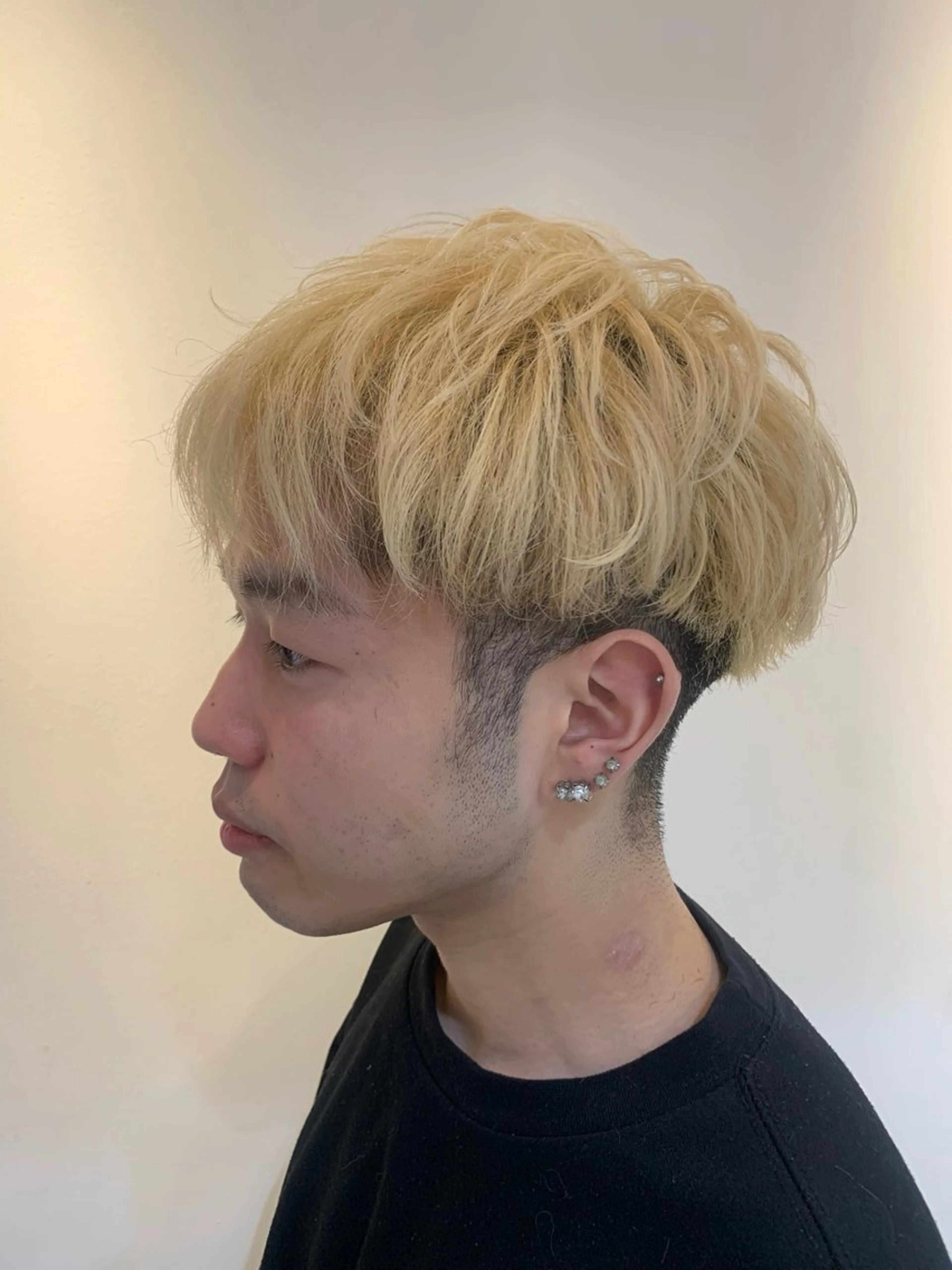 ショート メンズ マッシュ 刈り上げ ショートヘア カット スカイレビュー所属・Yu /マッシュ/ スパイキーショートのヘアスタイル