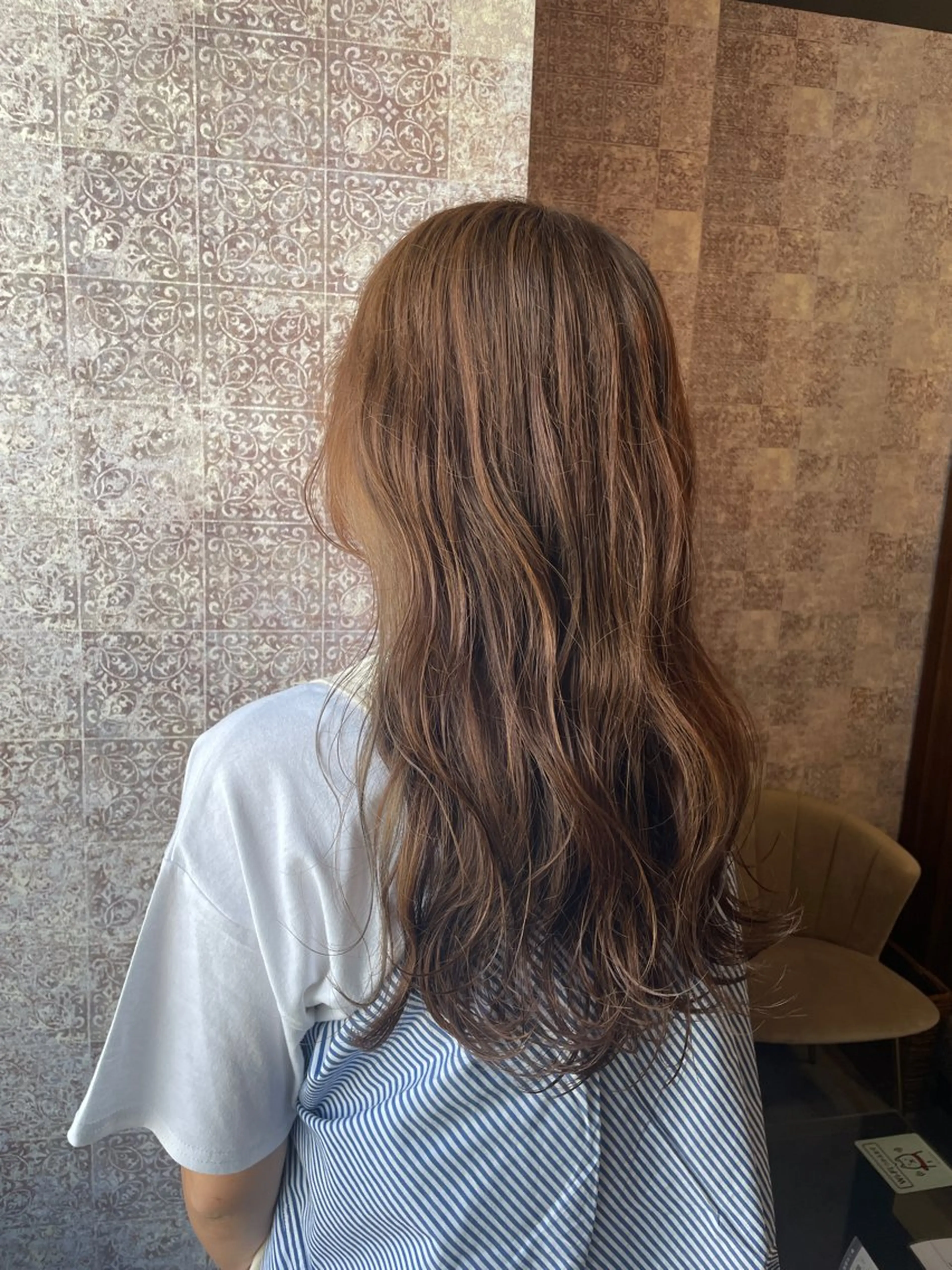 ロング パーマ eim hair rink  長津田店所属・🫧透明感カラー 🫧しほのヘアスタイル