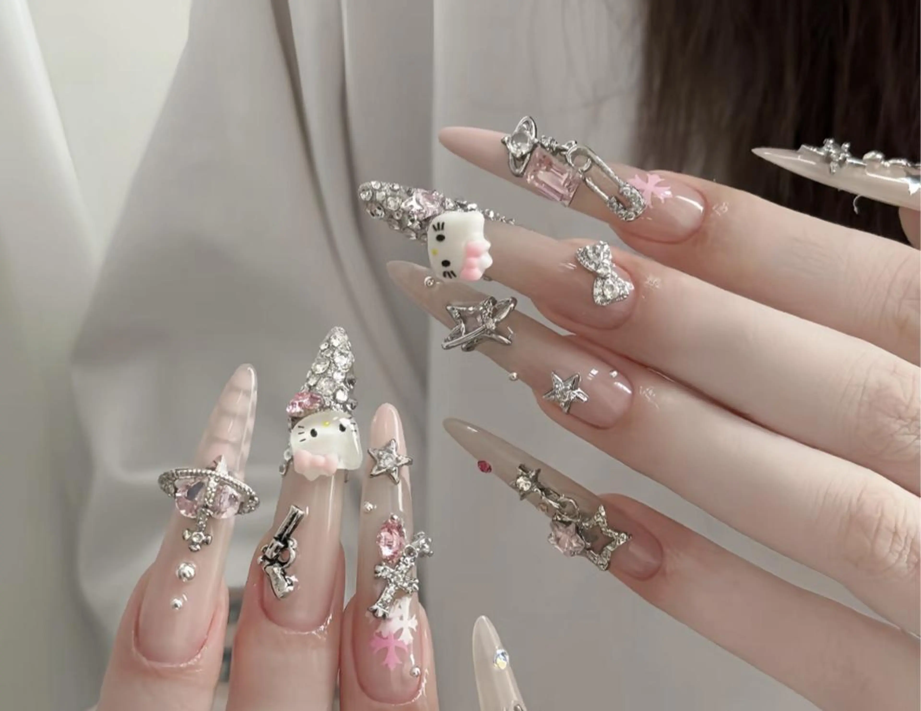 ネイル ハンドネイル 🍑 momo_nailのネイルデザイン