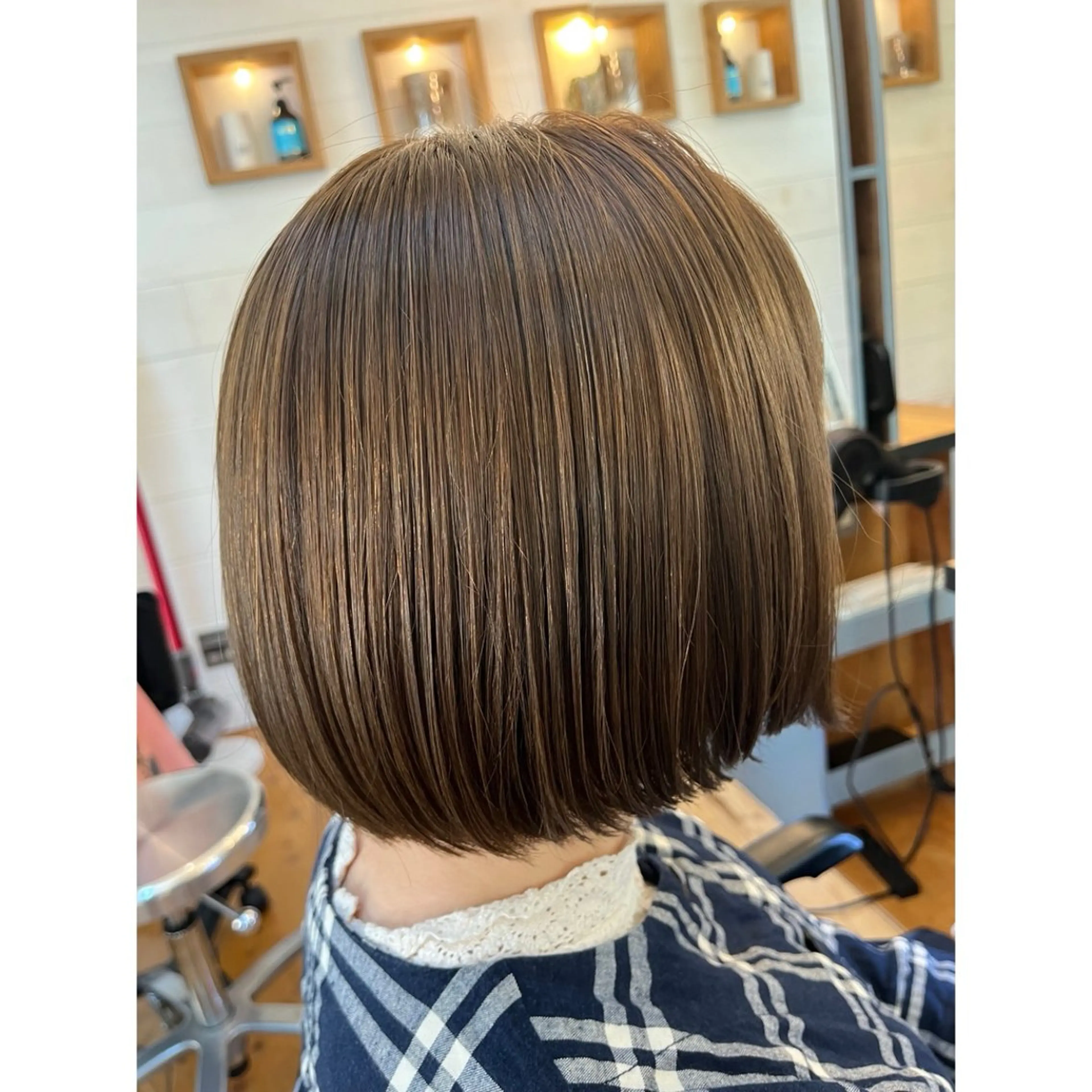 ショート カラー ベージュカラー Lagom なかだのヘアスタイル