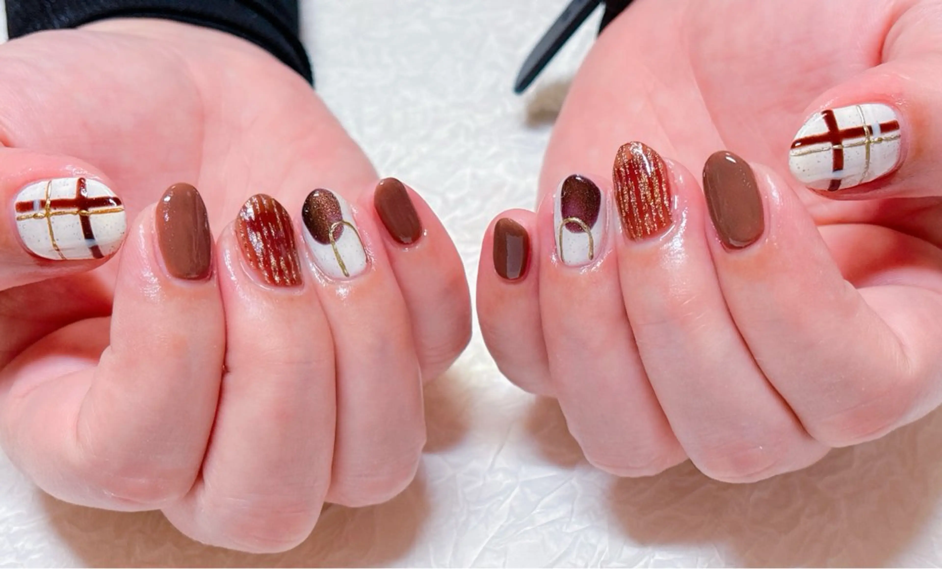 ネイル アートネイル オーロラネイル チークネイル フラッシュネイル フットネイル ハンドネイル ゆ か_Nails💫のネイルデザイン