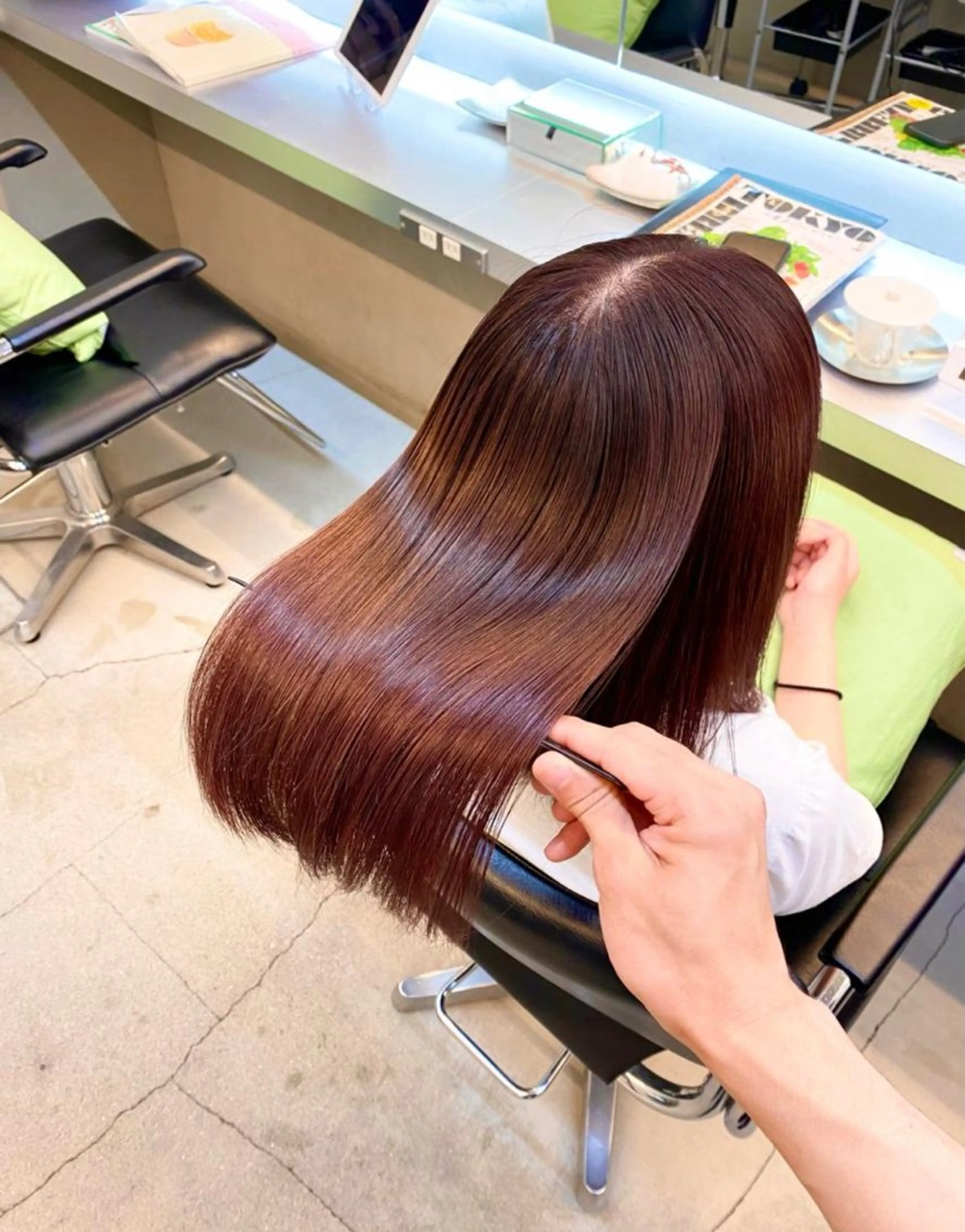 ミディアム カラー パーマ ピンクカラー バイオレットカラー 伸ばしかけ 縮毛矯正 酸性ストレート カット ヘアカラー 縮毛矯正 ✨髪質改善職人✨ デザインカラー/若林のヘアスタイル