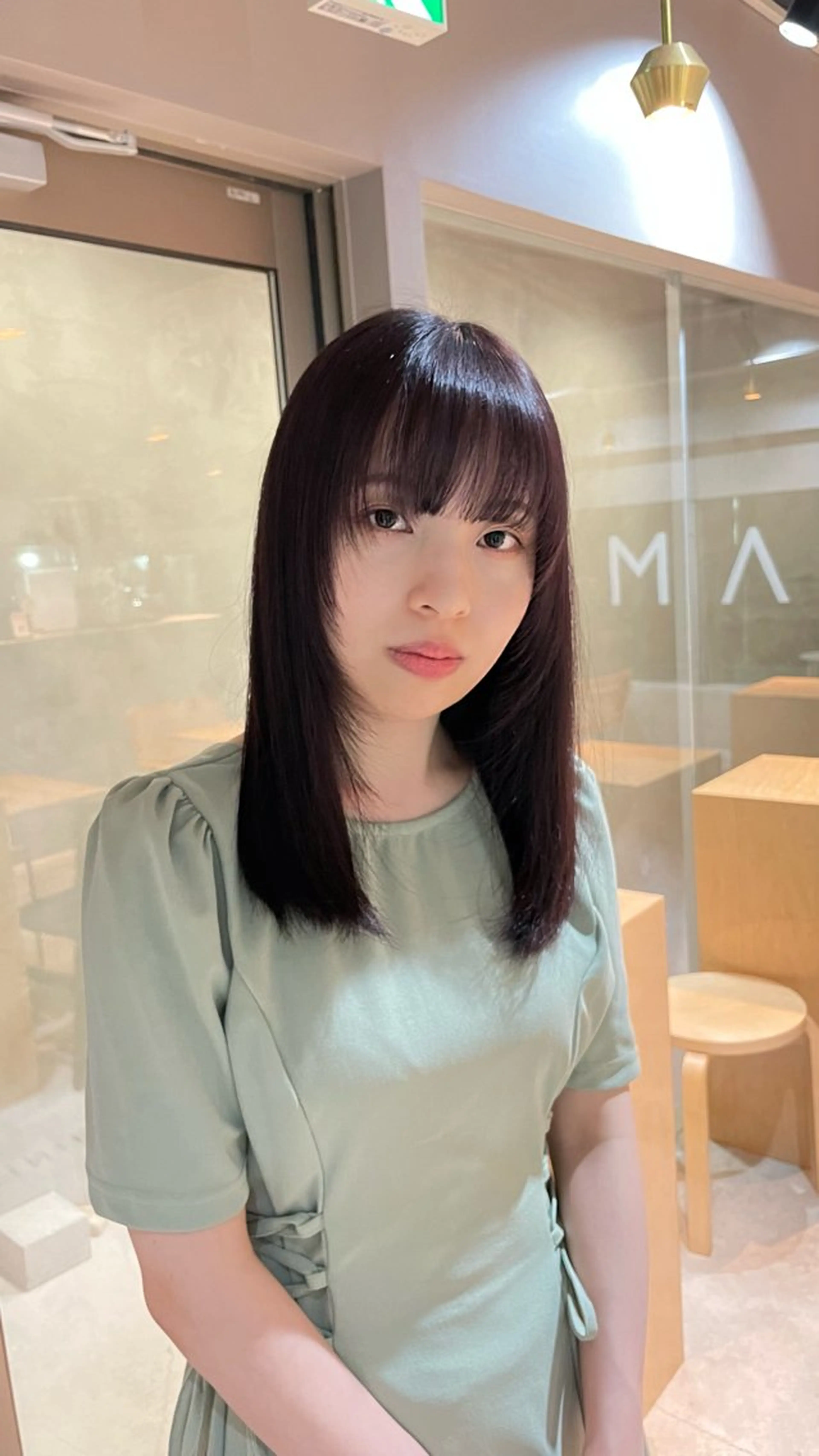 ミディアム 顔周りカット レイヤーカット es Hair Make Space所属・KAREN／ 武蔵小山/自由が丘のヘアスタイル