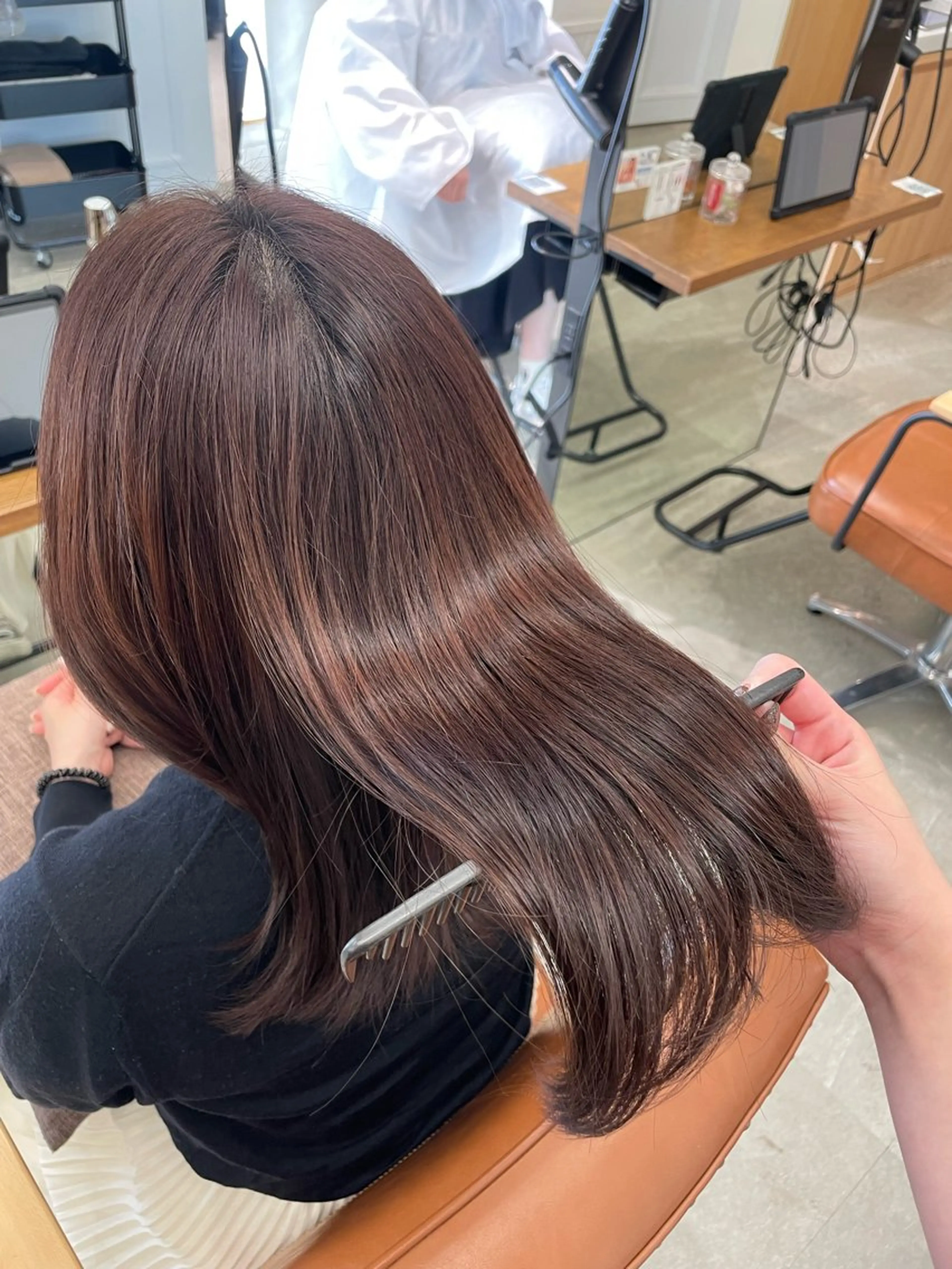 ロング 髪質改善🤍艶カラー ゆいのヘアスタイル
