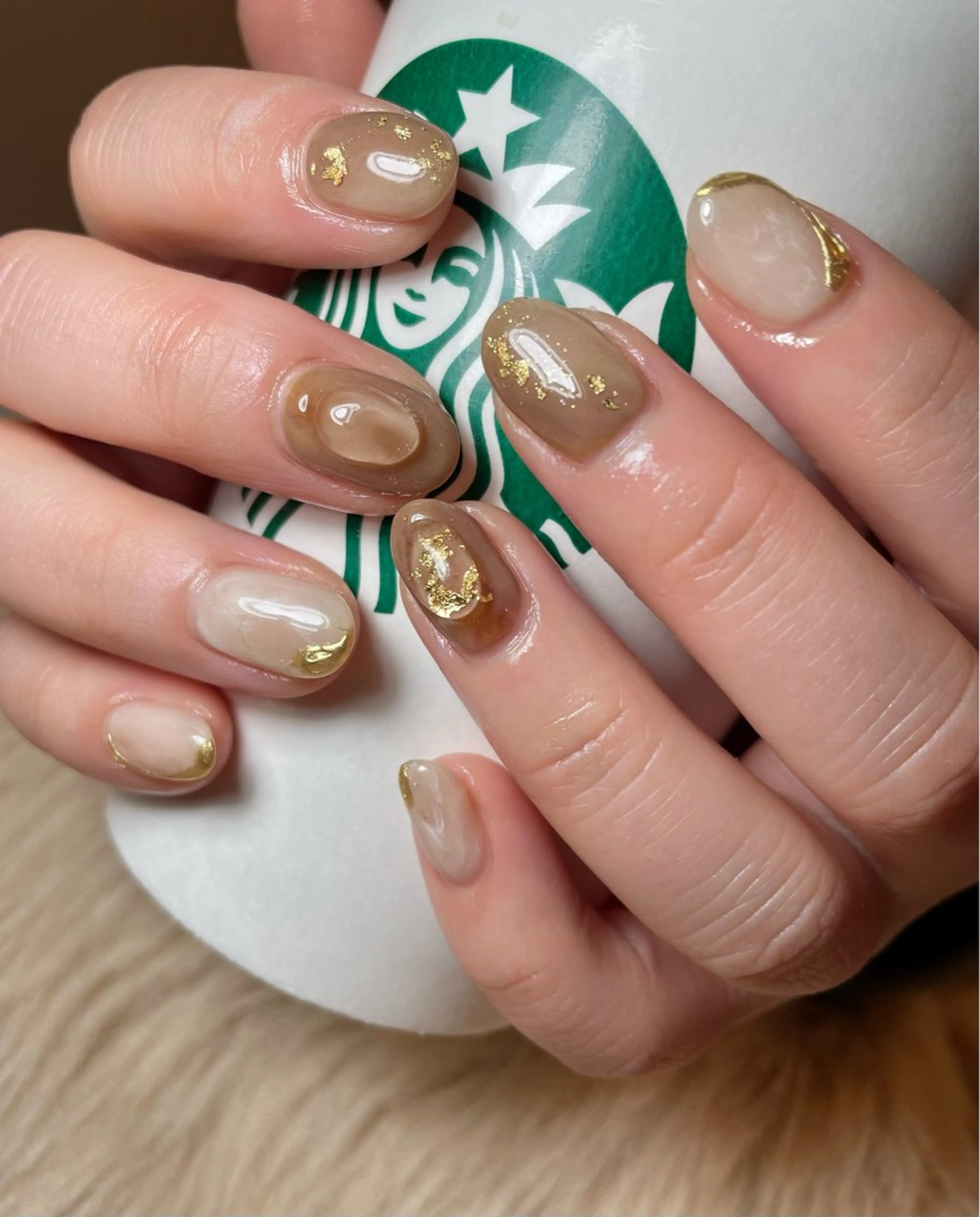 ネイル ミラーネイル 持ち込み ニュアンスネイル ぷっくりネイル BEAUTY GARDEN 【nail salon unseul】所属・nana .のネイルデザイン