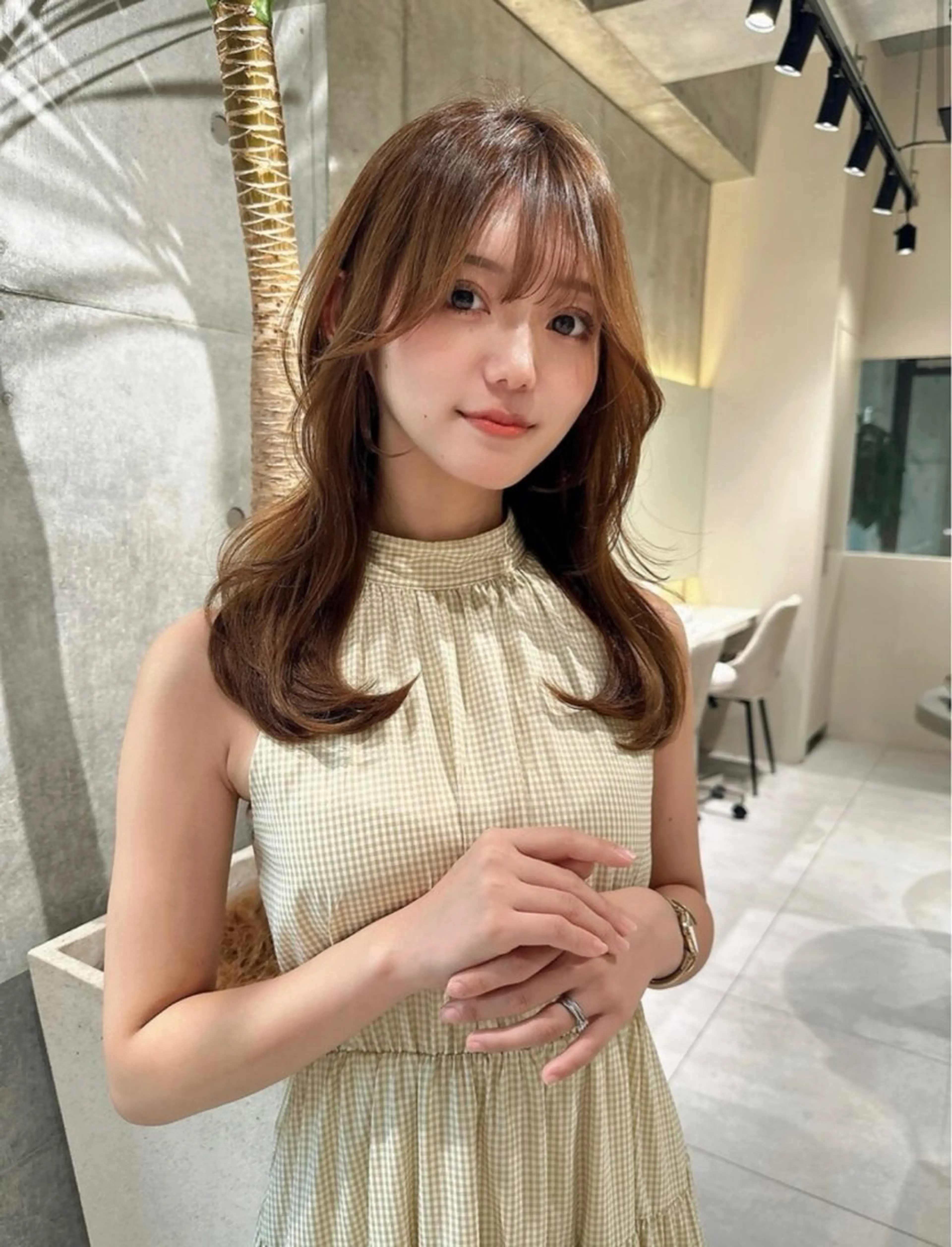 ロング カット ヘアカラー トリートメント Kanami/韓国風 /艶カラーのヘアスタイル