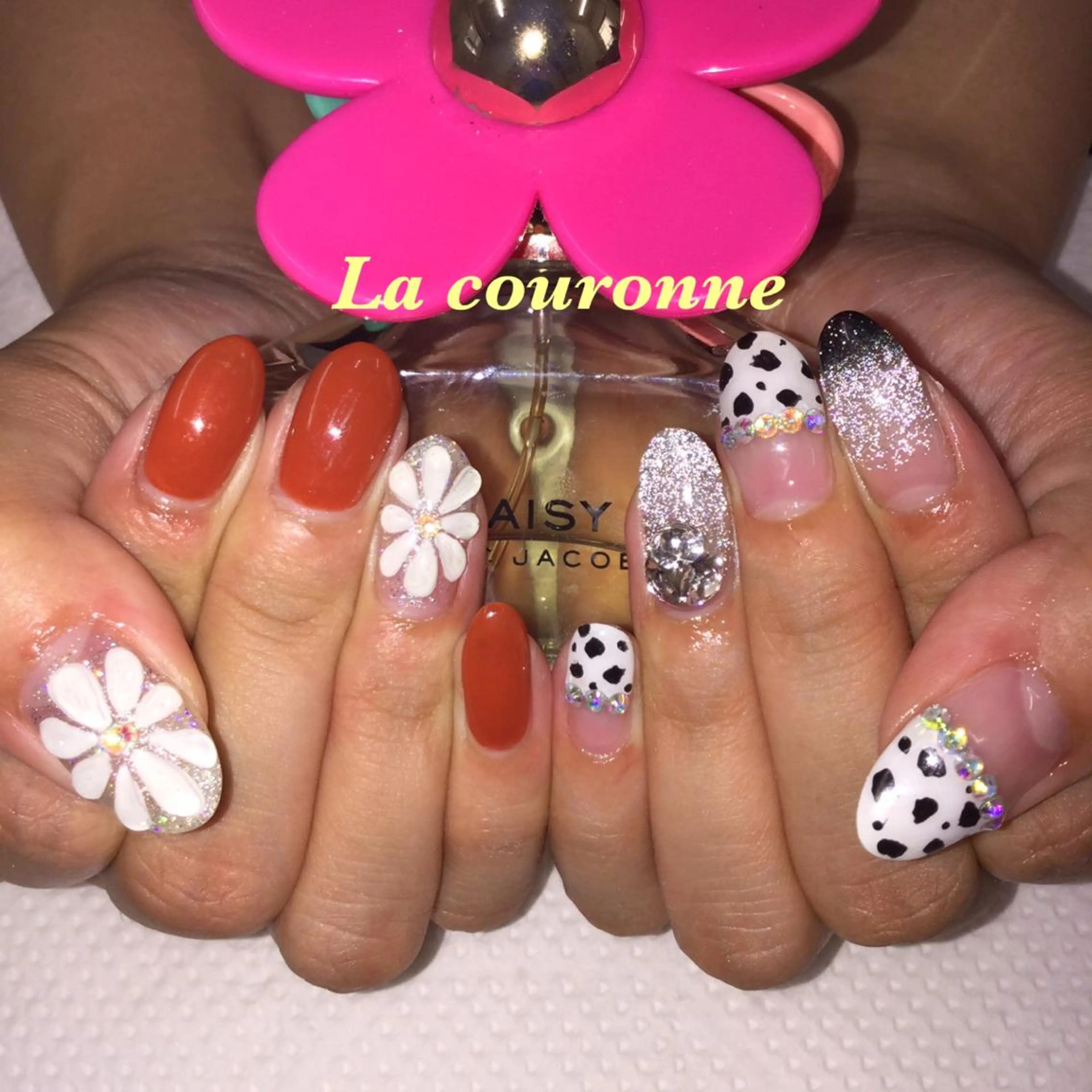 ネイル ハンドネイル Lacouronne NATSUMIのネイルデザイン
