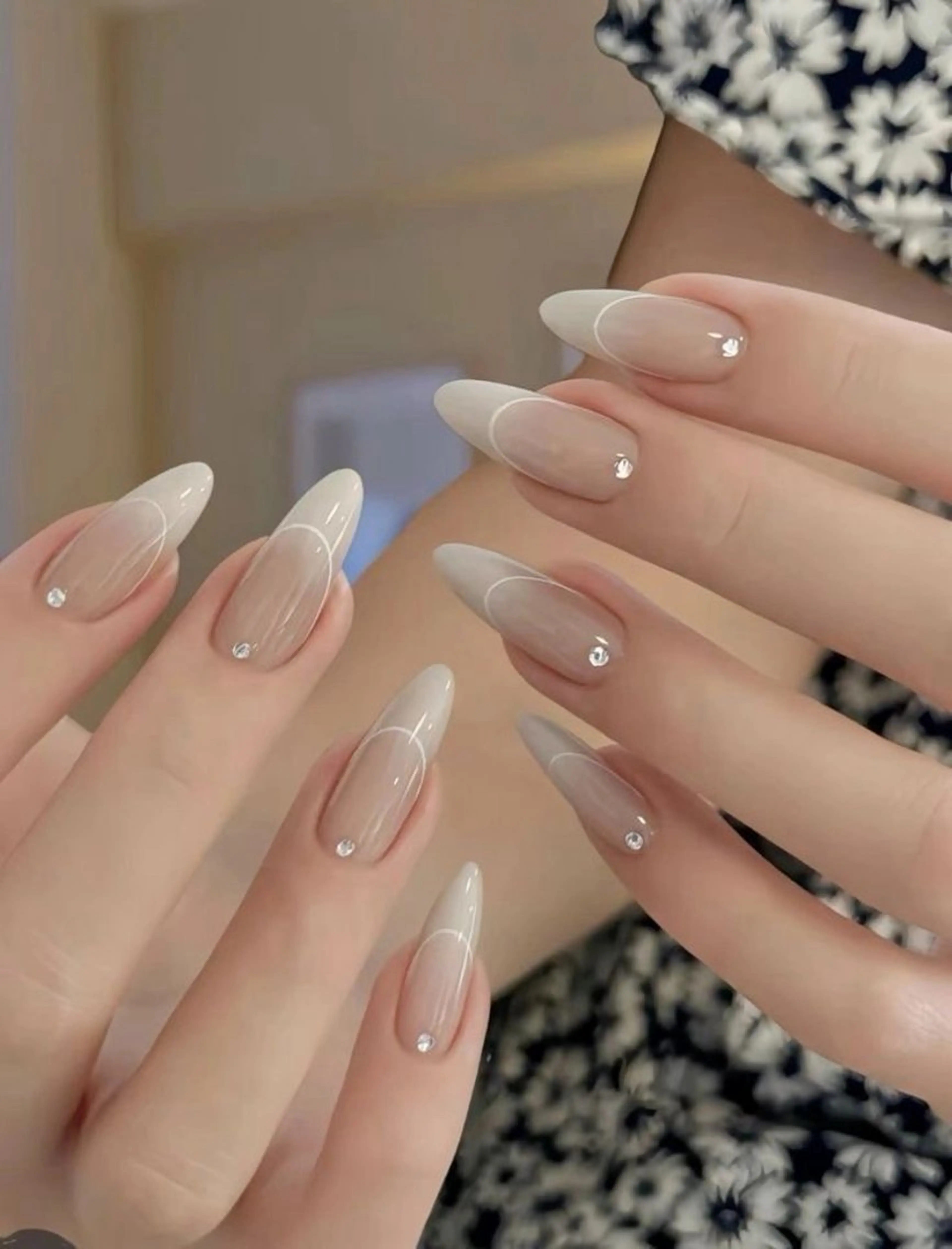 ネイル ハンドネイル ハンドケア Nova Nail Osakaのネイルデザイン
