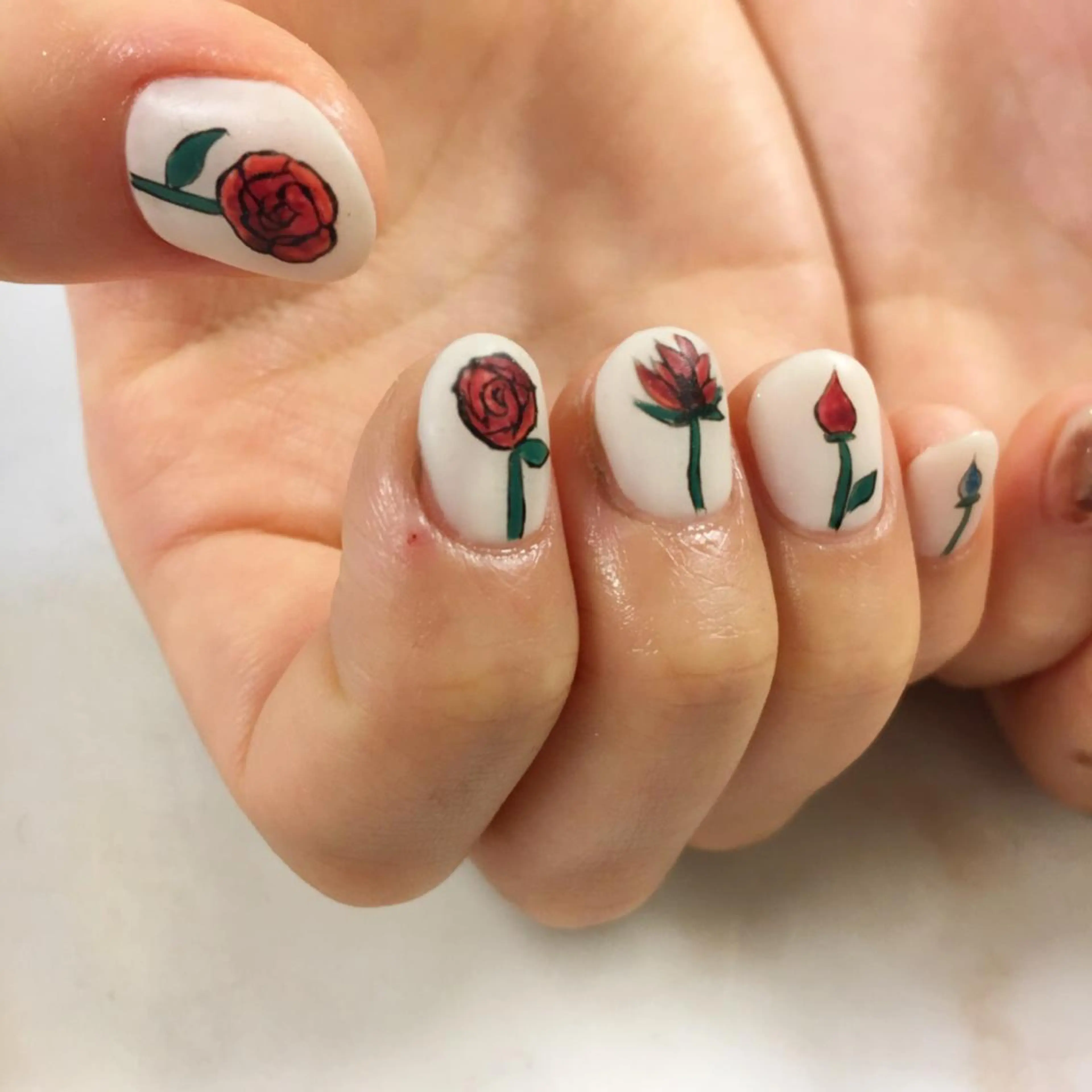 ネイル アートネイル SHINE NAILのネイルデザイン