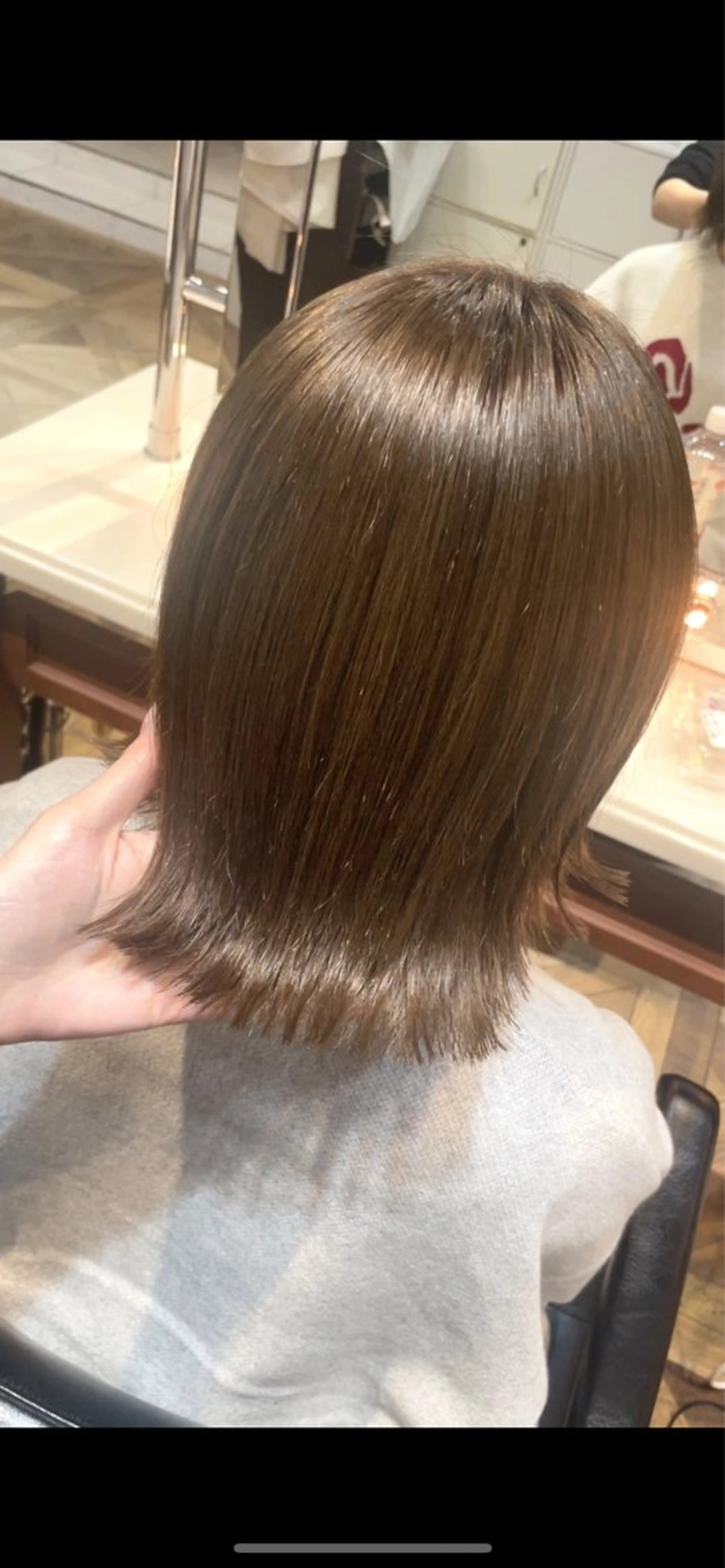 カラー ベージュカラー ブリーチ ボブ カット ヘアカラー トリートメント BEBE所属・ブリーチなし 透明感カラーKANAのヘアスタイル