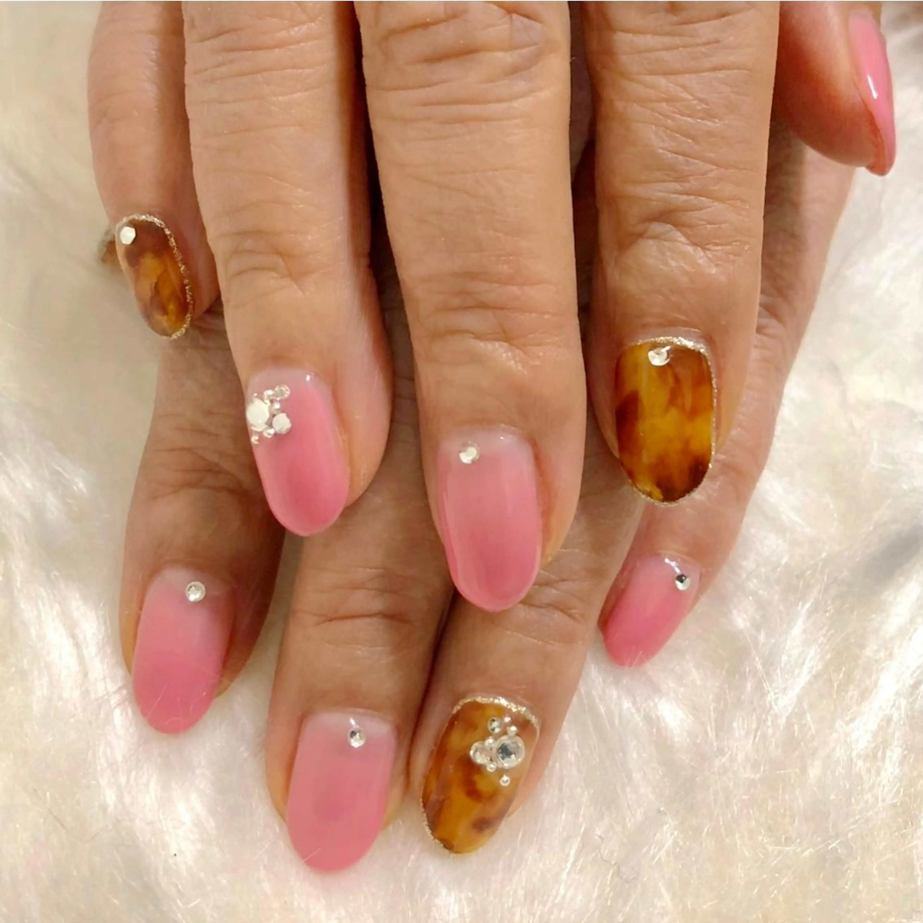 ネイル ハンドネイル MADDY NAILS所属・MADDYNAILS ✴︎柏痛ネイルのネイルデザイン