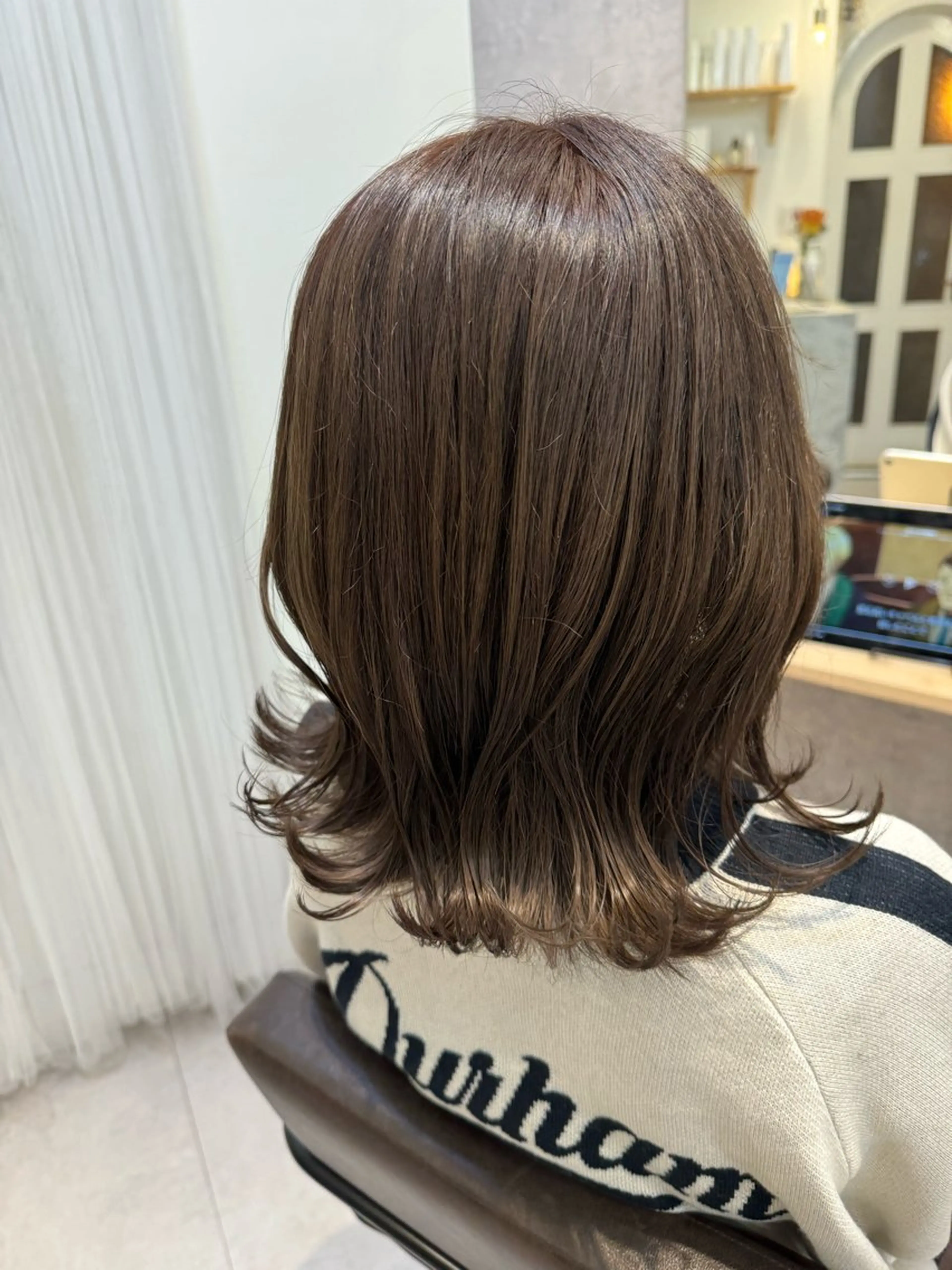 ミディアム カラー ベージュカラー フォギーベージュ カット Dxxxx III所属・オシャレ女性目線の 大人メンズ❁⃘*.ﾟのヘアスタイル