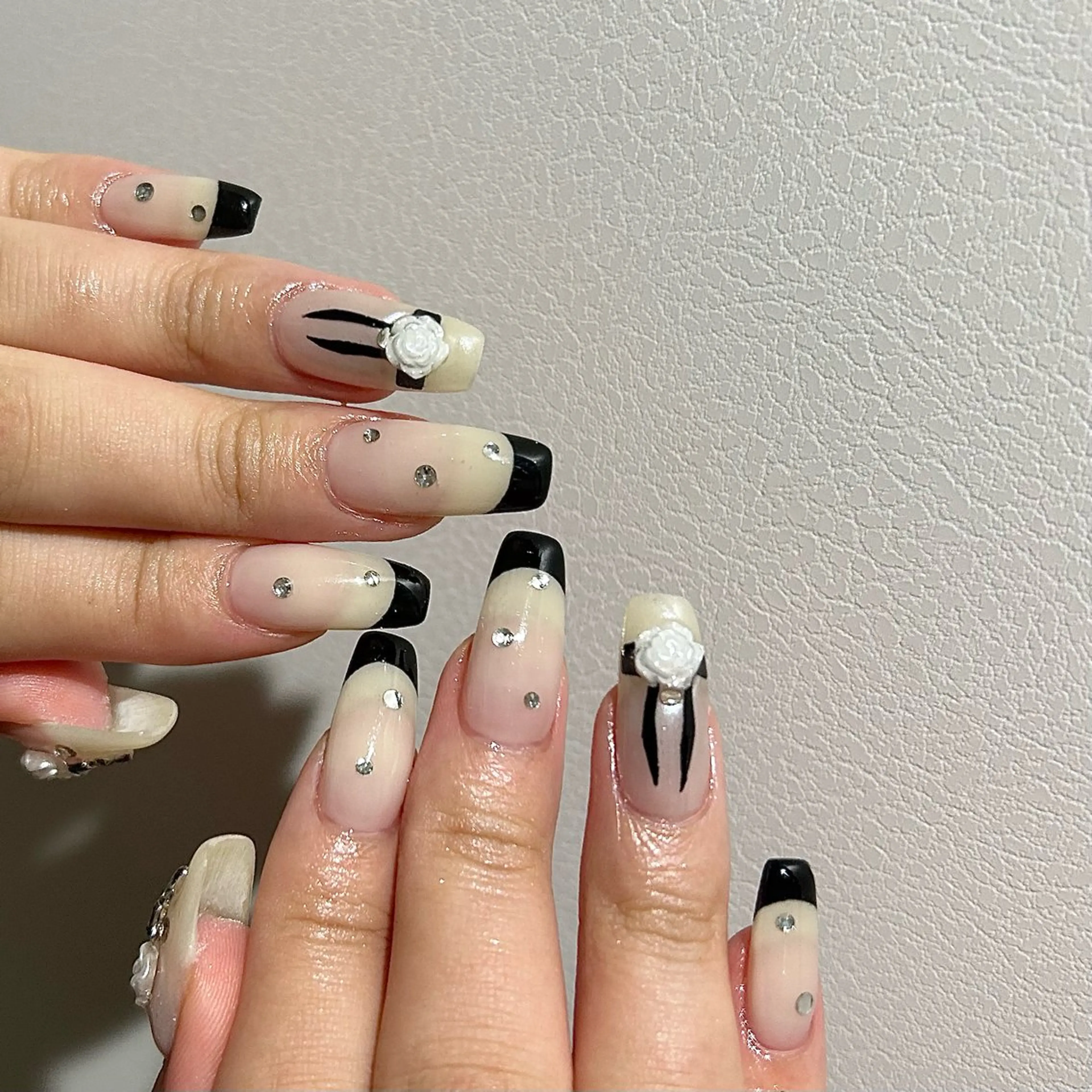 ネイル ロングネイル ショートネイル ☽ ☾のネイルデザイン