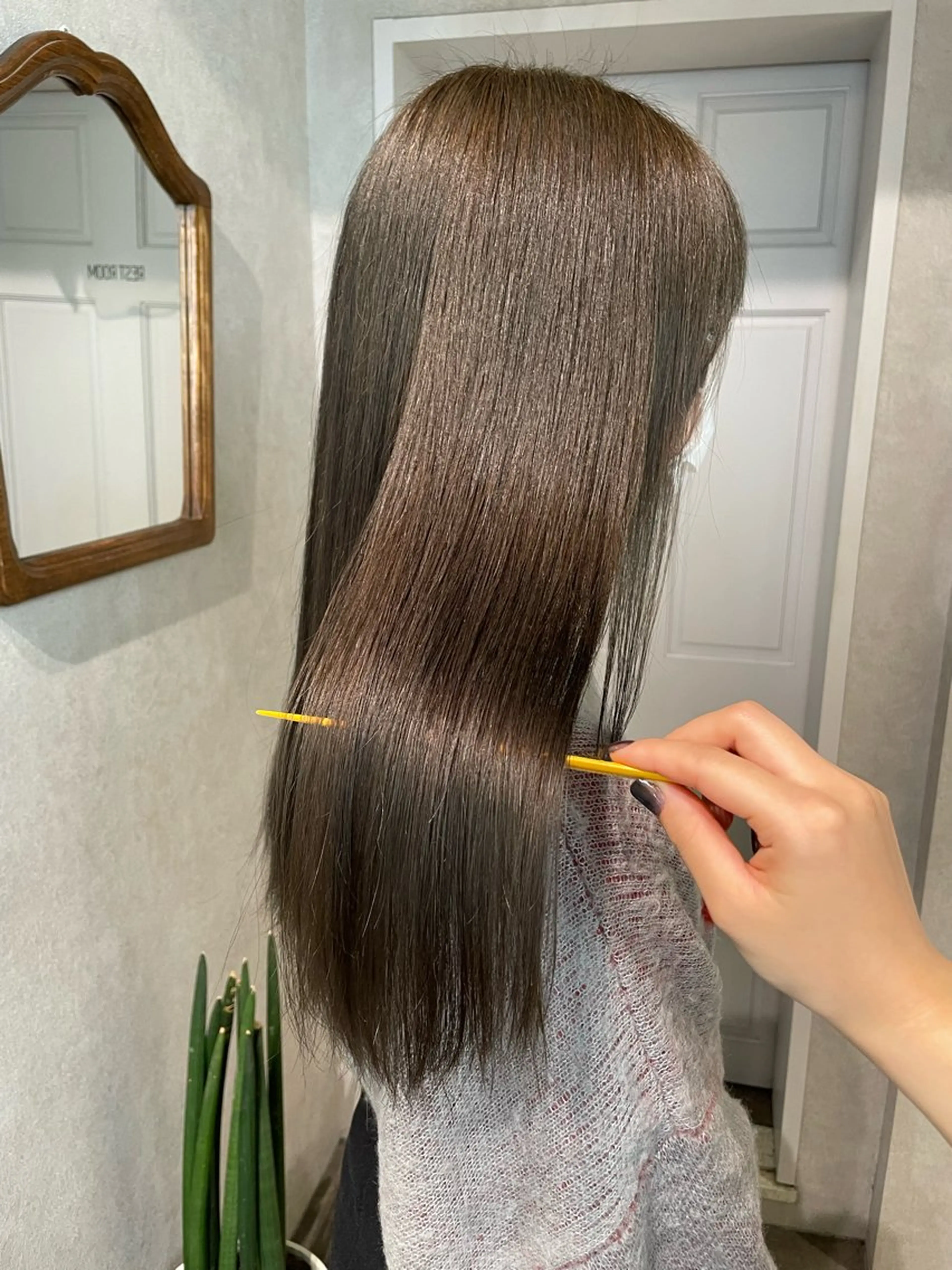 セミロング カラー ブリーチ 透明感カラー ダブルカラー グレージュ ブリーチなしカラー ヘアカラー ナチュラル透明感🌱 小山美樹子のヘアスタイル