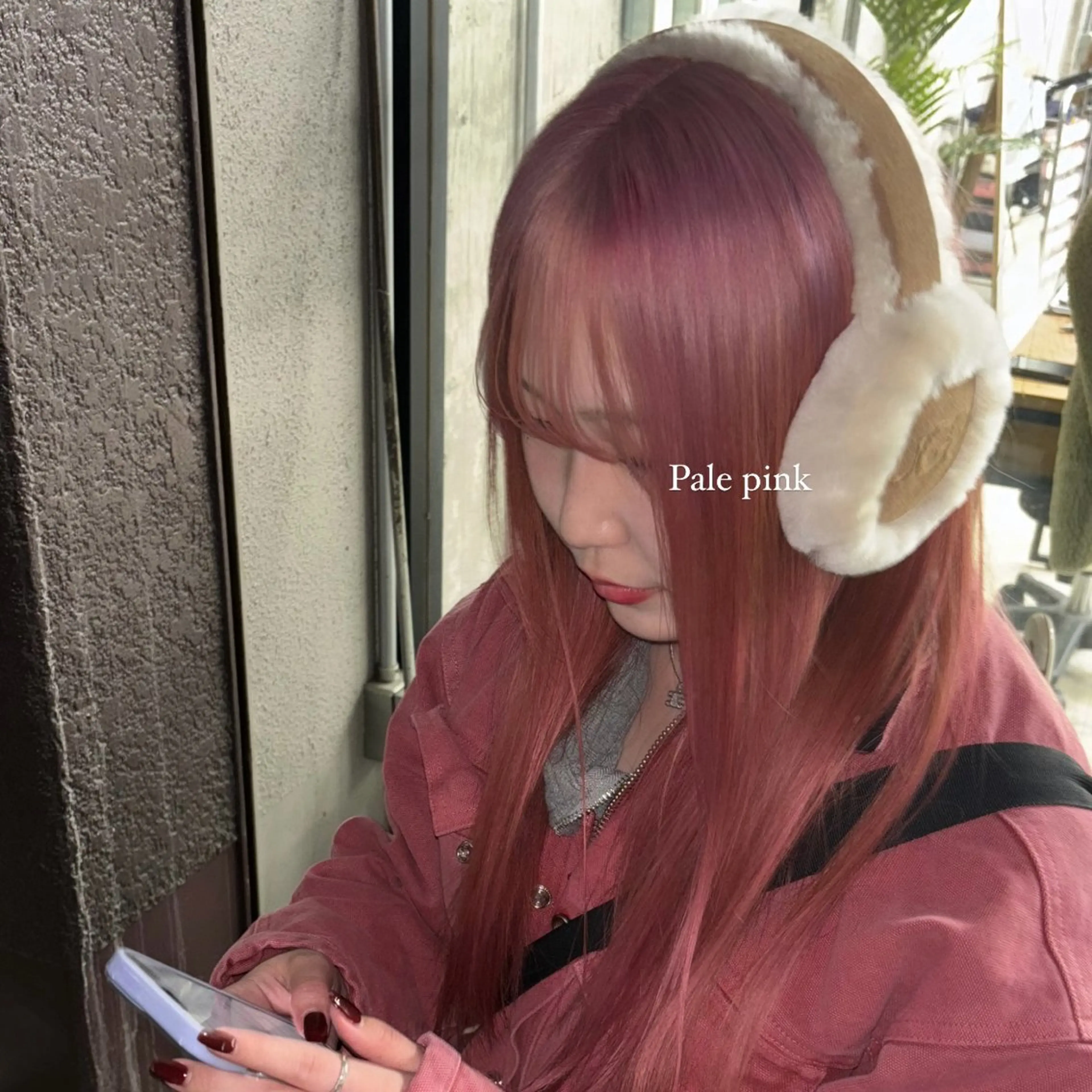 ロング カラー ブリーチ ハイトーンカラー ピンクカラー トリートメント ヘアカラー Moanin'所属・さが あゆかのヘアスタイル