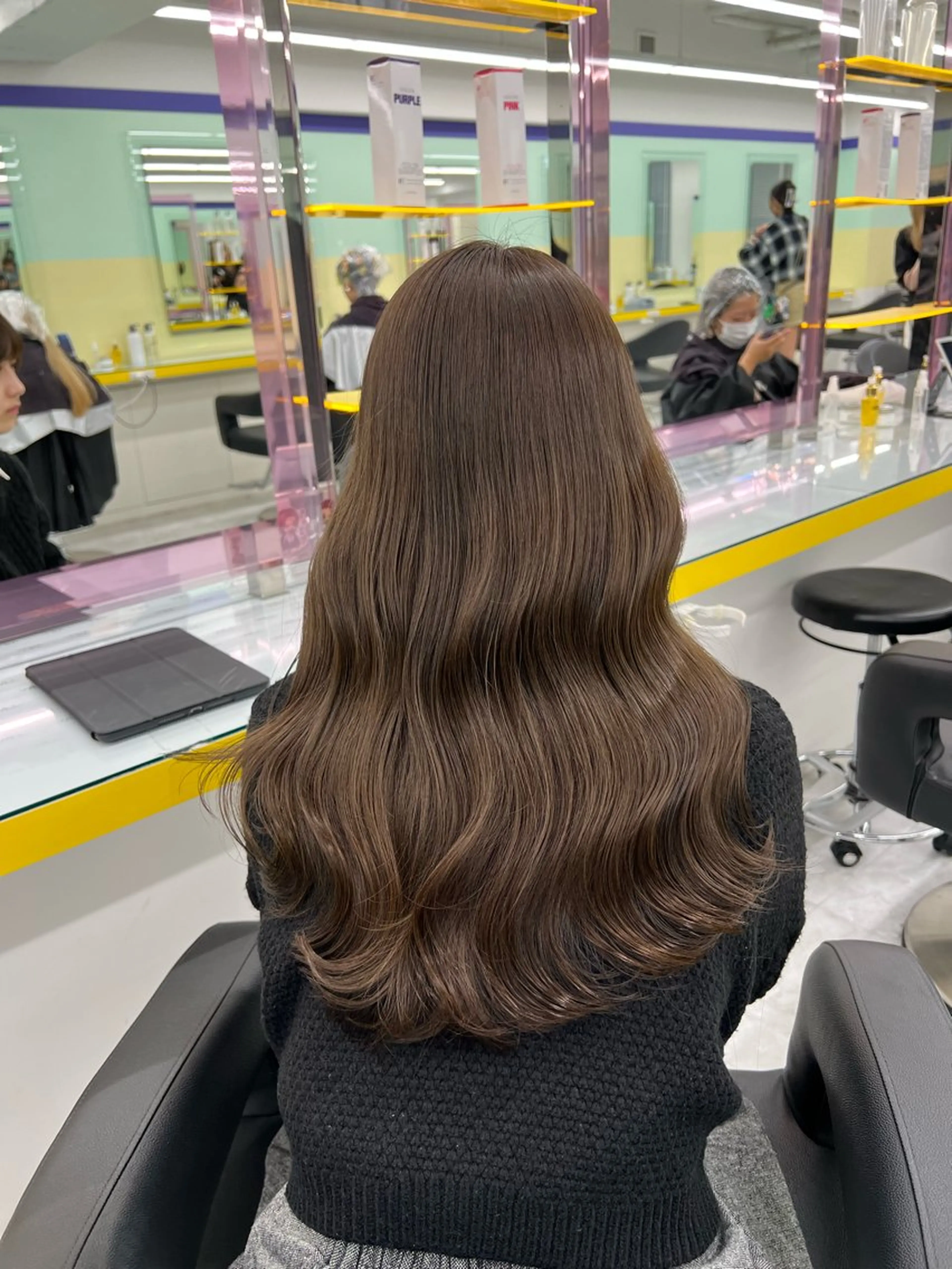 セミロング カラー カット ヘアカラー トリートメント ヘッドスパ ヘアセット 💍レイヤーカット 艶髪💍亘紘輝のヘアスタイル