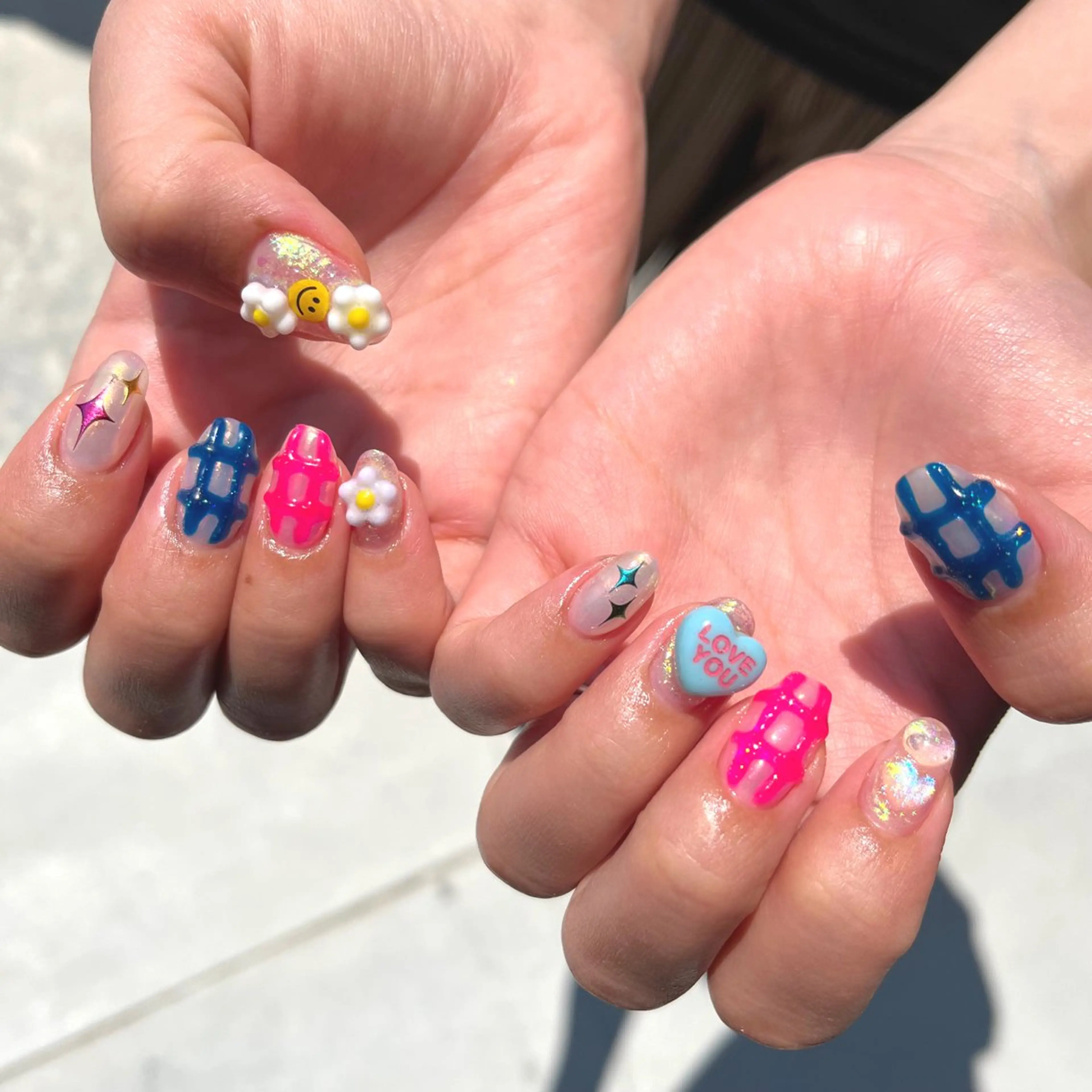 ネイル ハンドネイル Betty ✶のマツエク・マツパデザイン