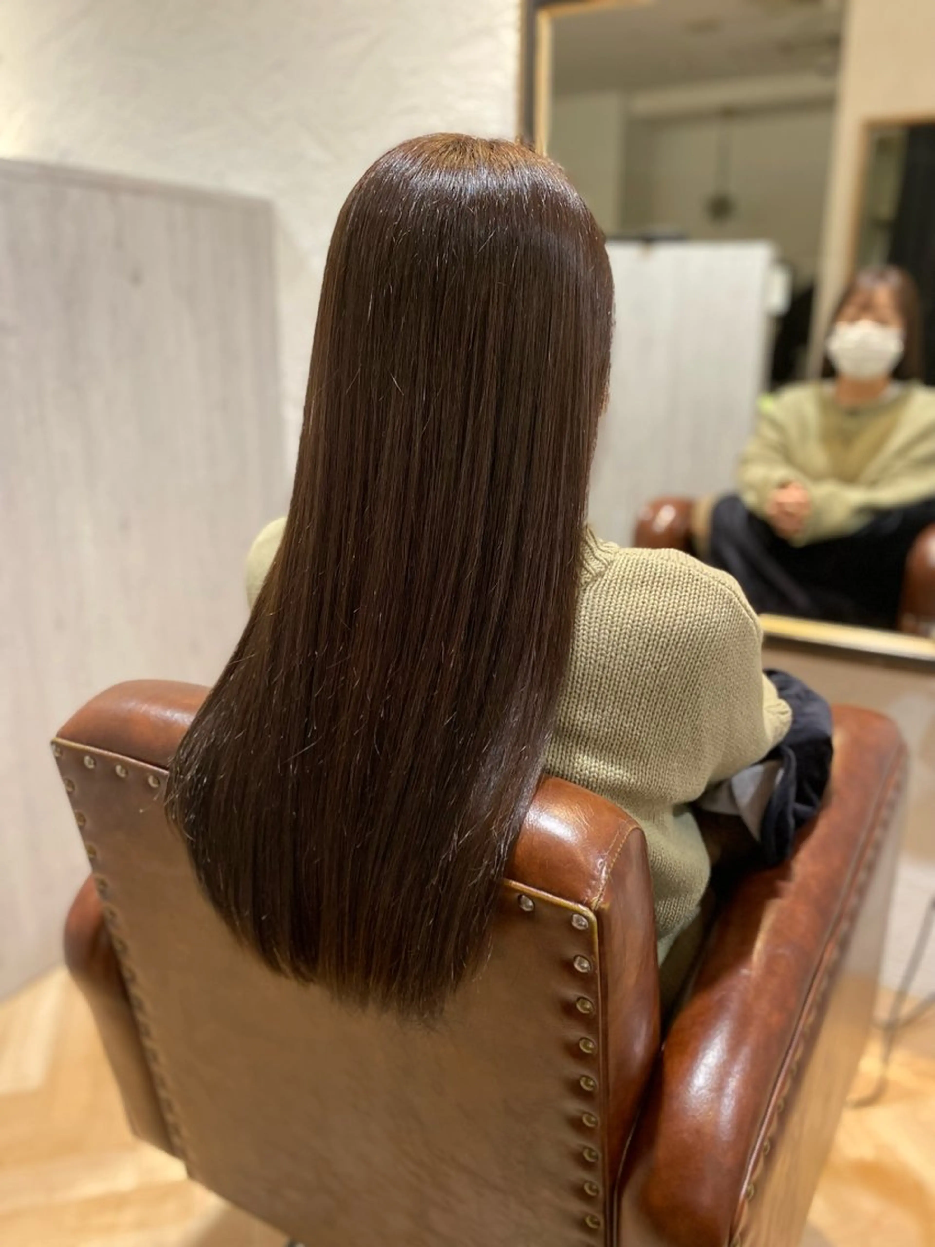 ロング カラー ベージュカラー 齋藤 優のヘアスタイル