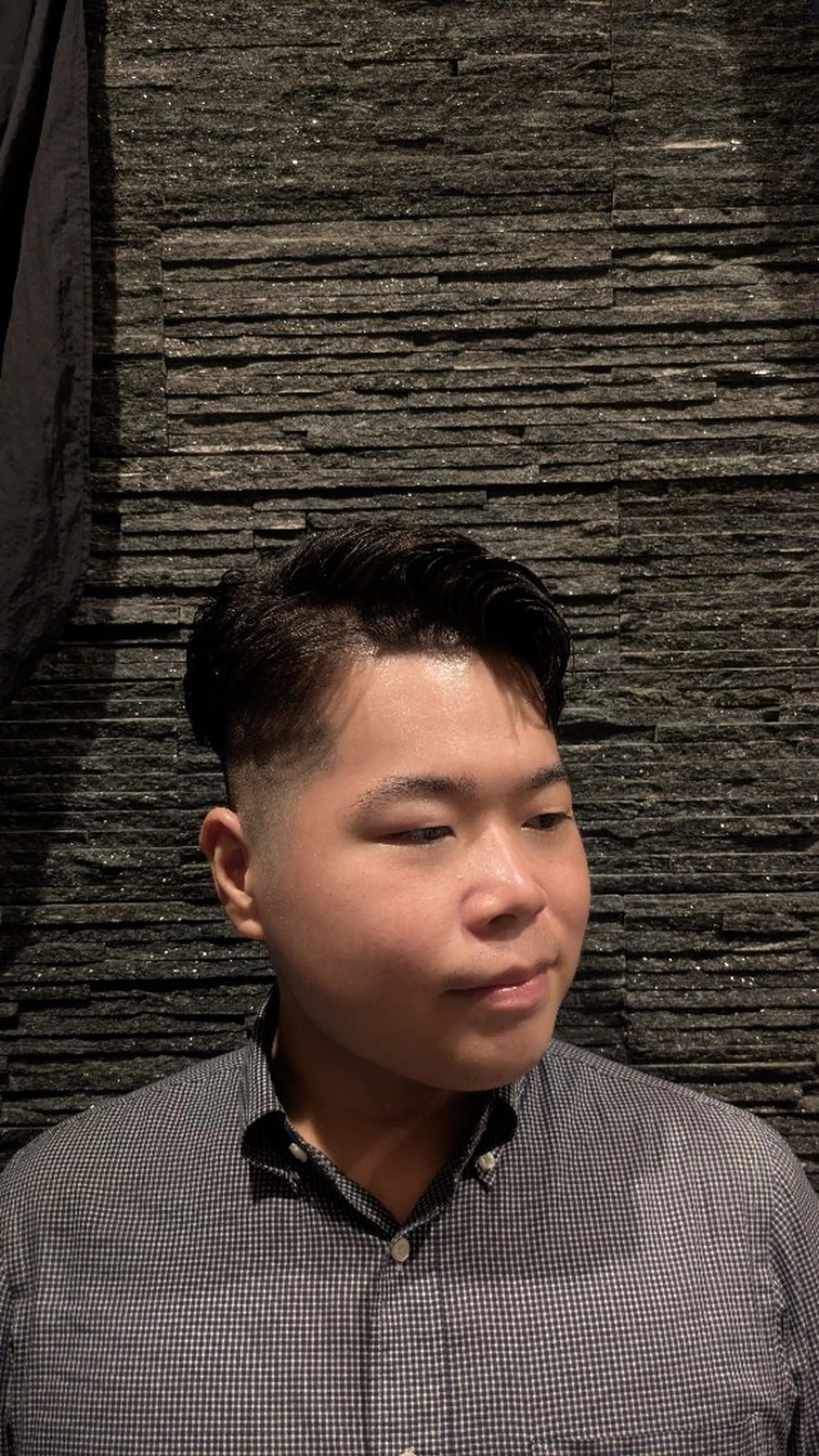 ショート 髙司 哲伸のヘアスタイル