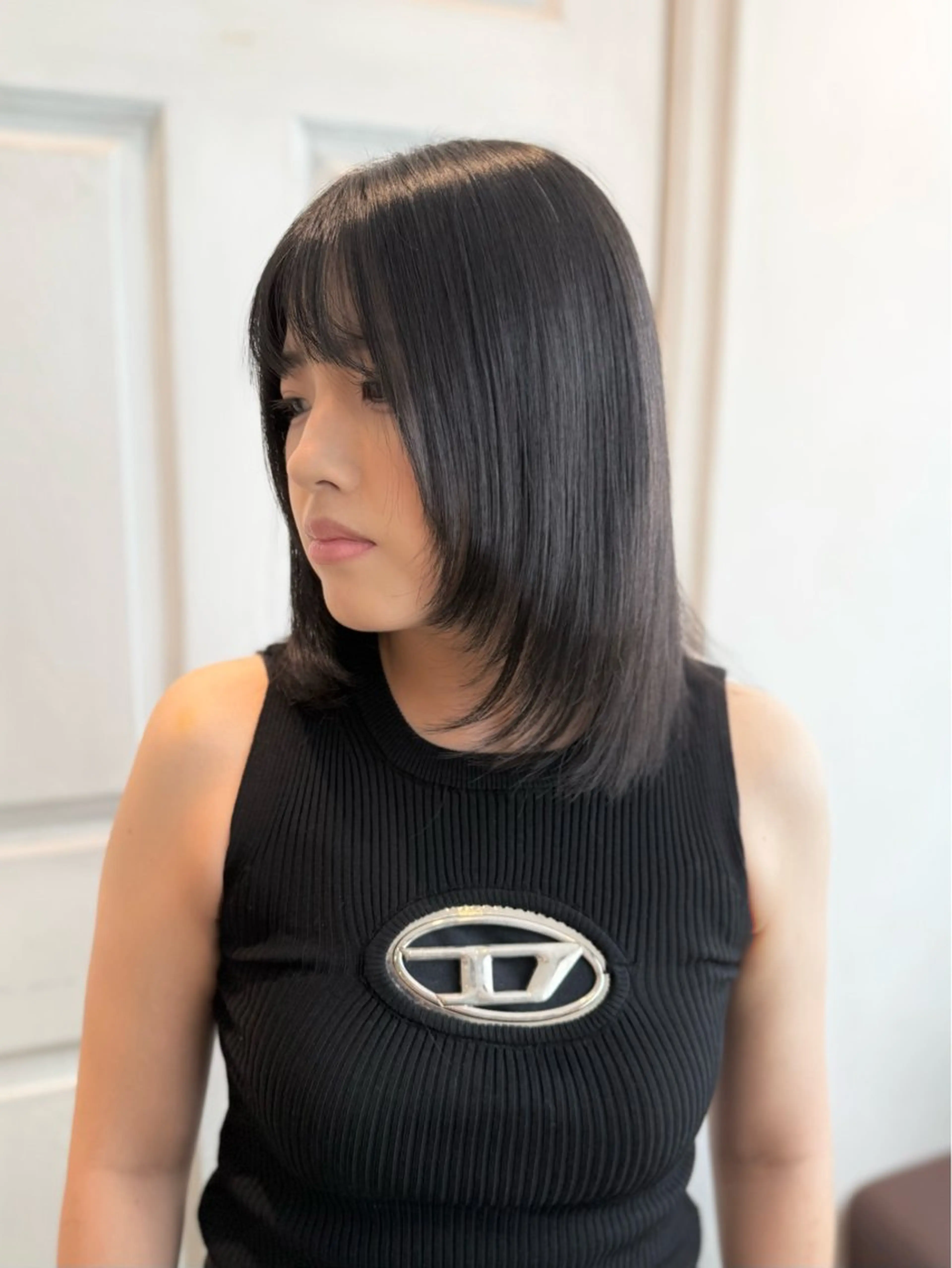 ミディアム レイヤーカット 縮毛矯正 🫧サカモト レナ🫧のヘアスタイル
