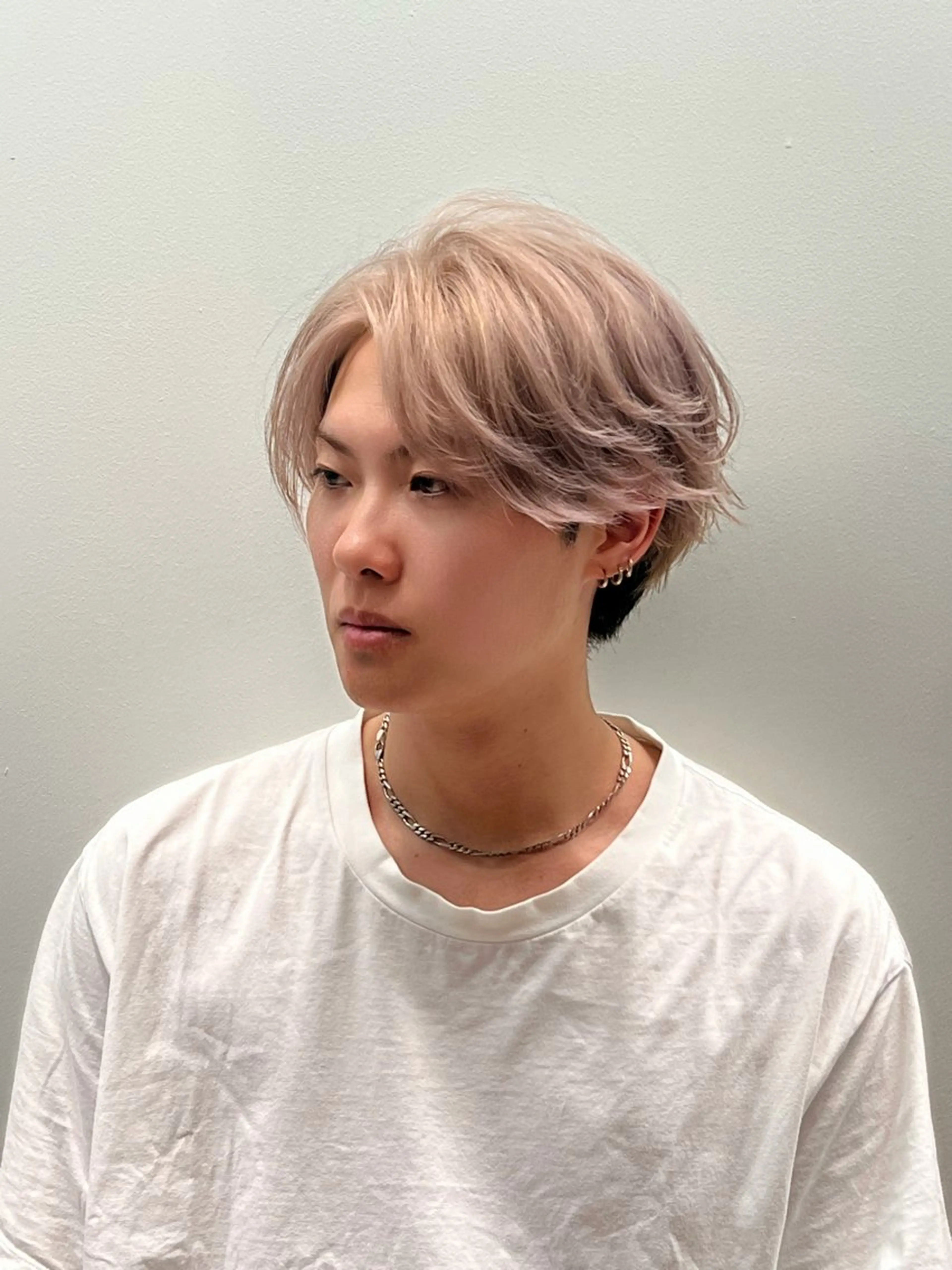 ショート カラー ピンクカラー ホワイトピンク 堀江 /木下椋麻のヘアスタイル