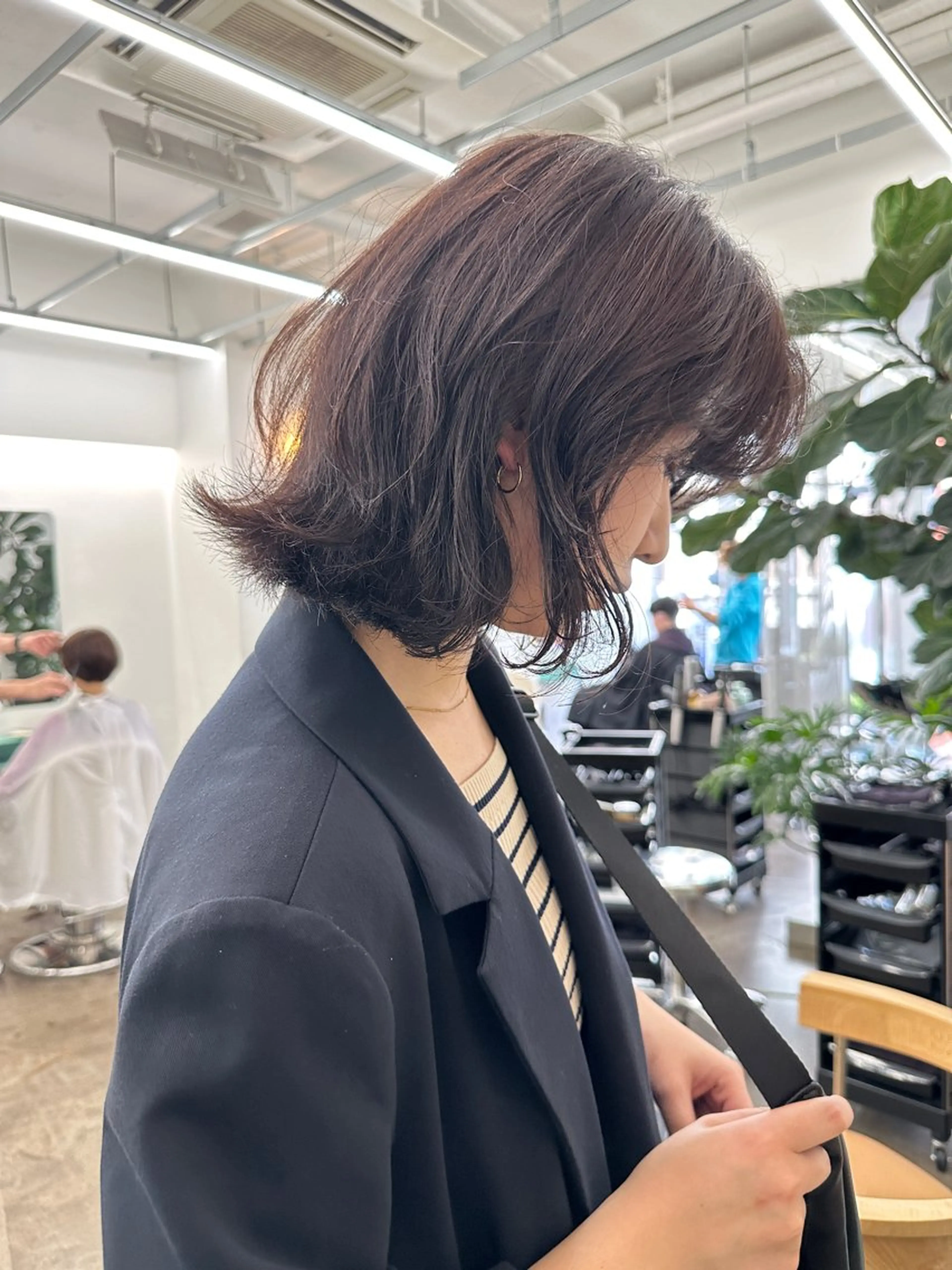 ショート カラー ブラウンカラー カット ヘアカラー トリートメント ボブ/レイヤー/ケア パーマ/透明感カラーのヘアスタイル