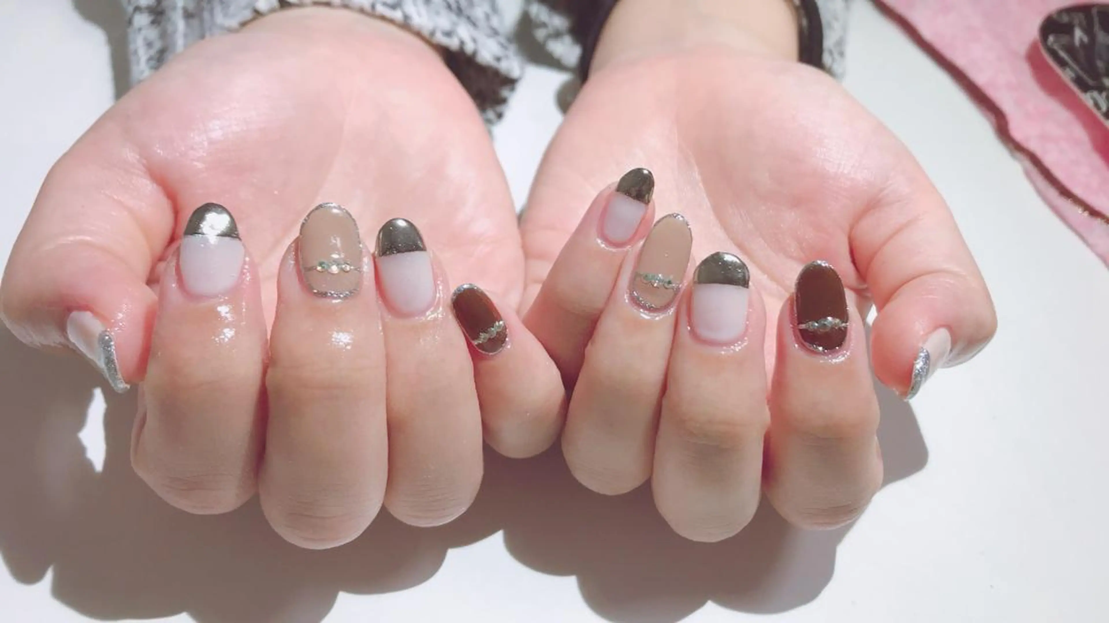 ネイル ミラーネイル Flam Nailのネイルデザイン
