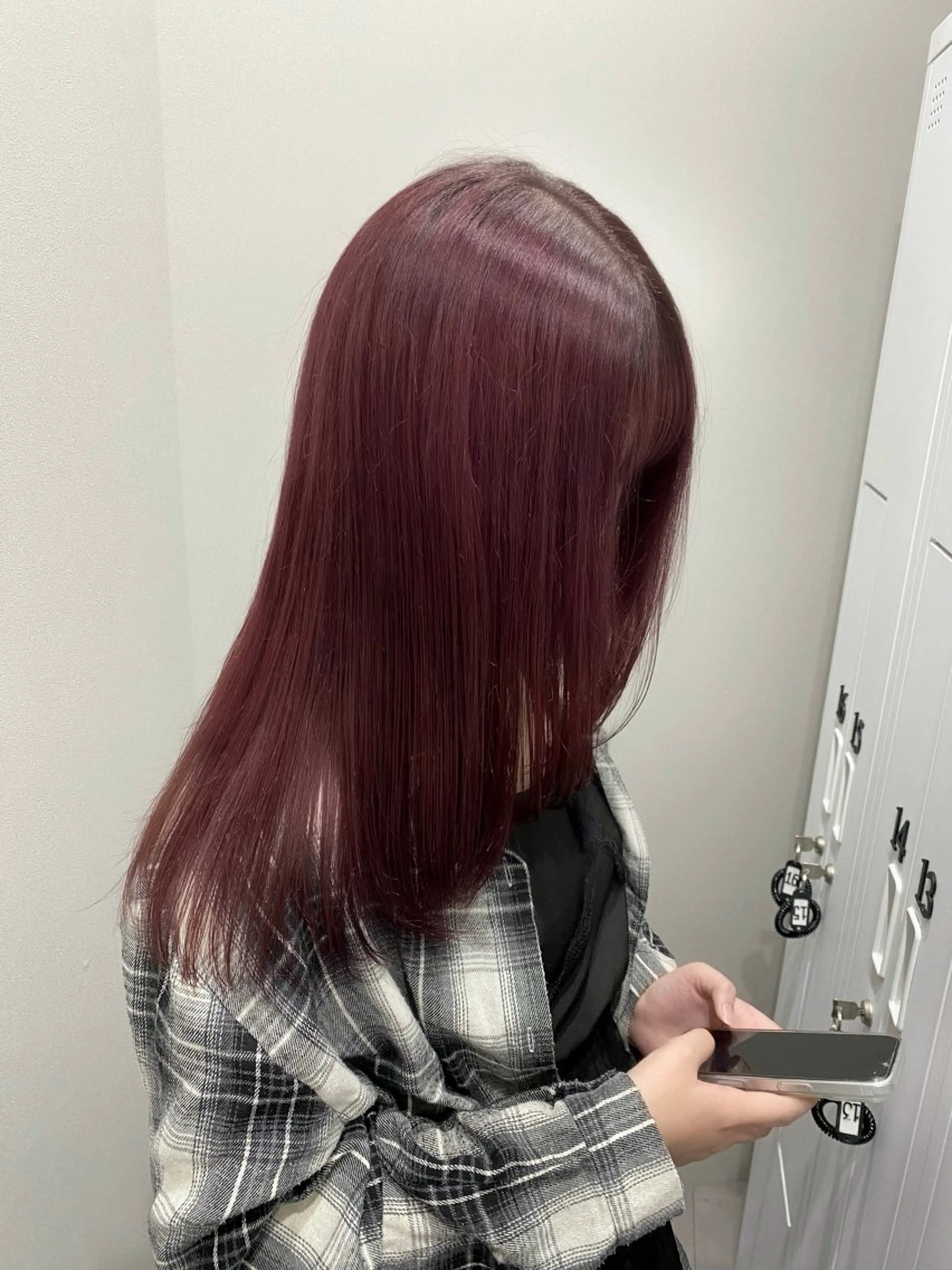 ロング カラー ラベンダーカラー ピンクカラー ピンクラベンダー ヘアカラー 中村 心春のヘアスタイル