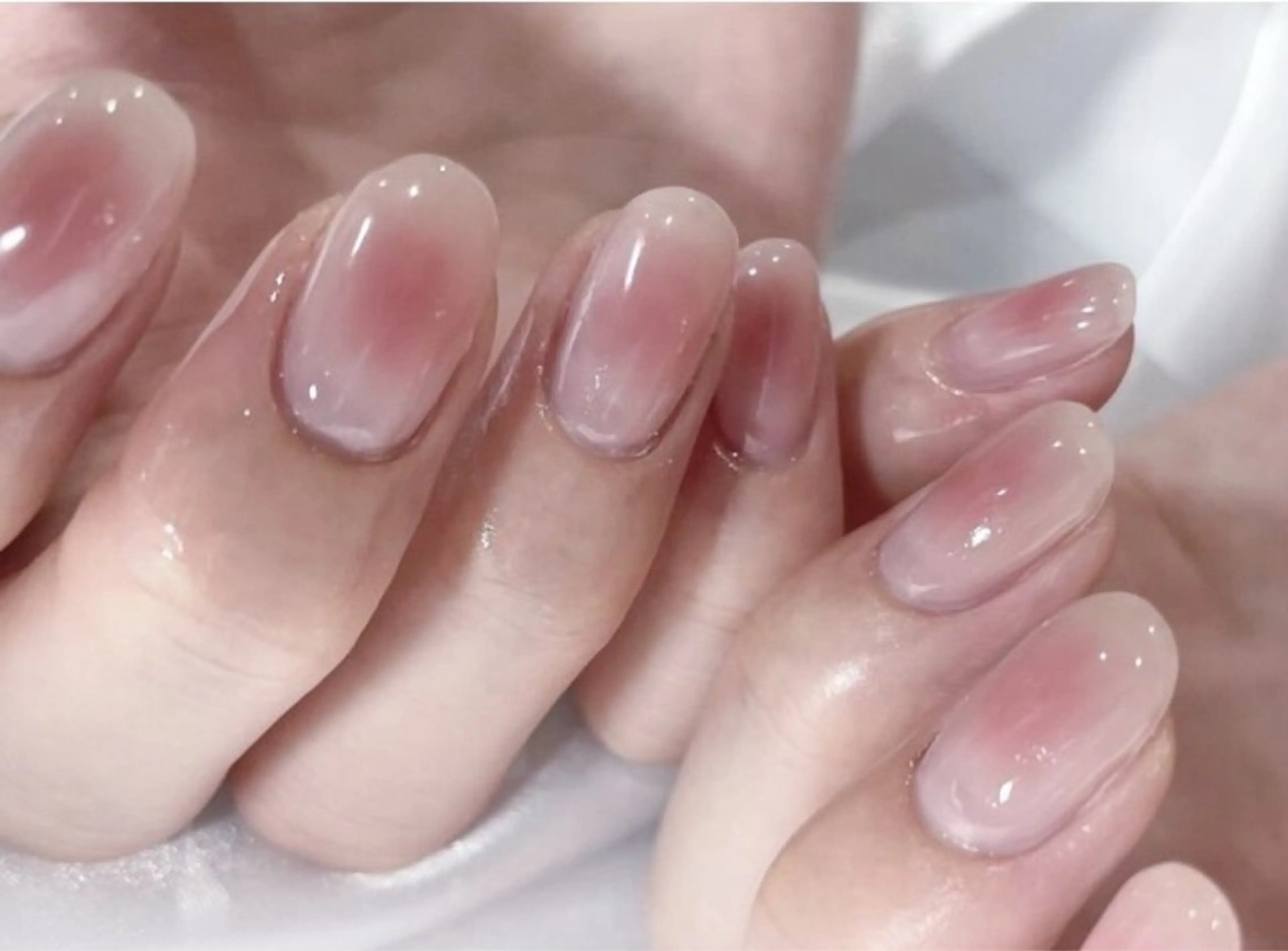 ネイル チークネイル ハンドネイル Sakura 🩵のネイルデザイン
