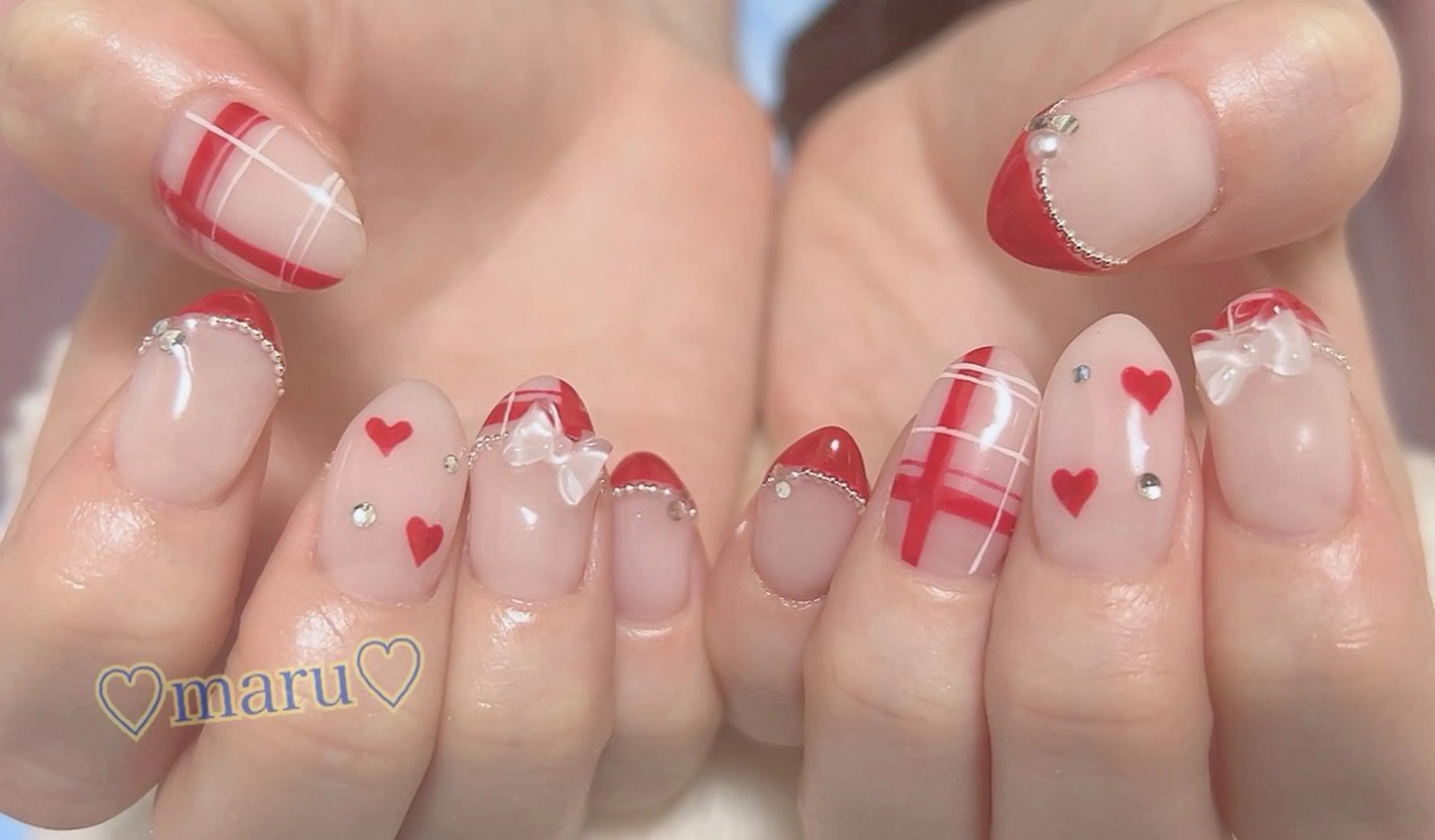 ネイル ハンドネイル フットネイル まるみ ♡のネイルデザイン