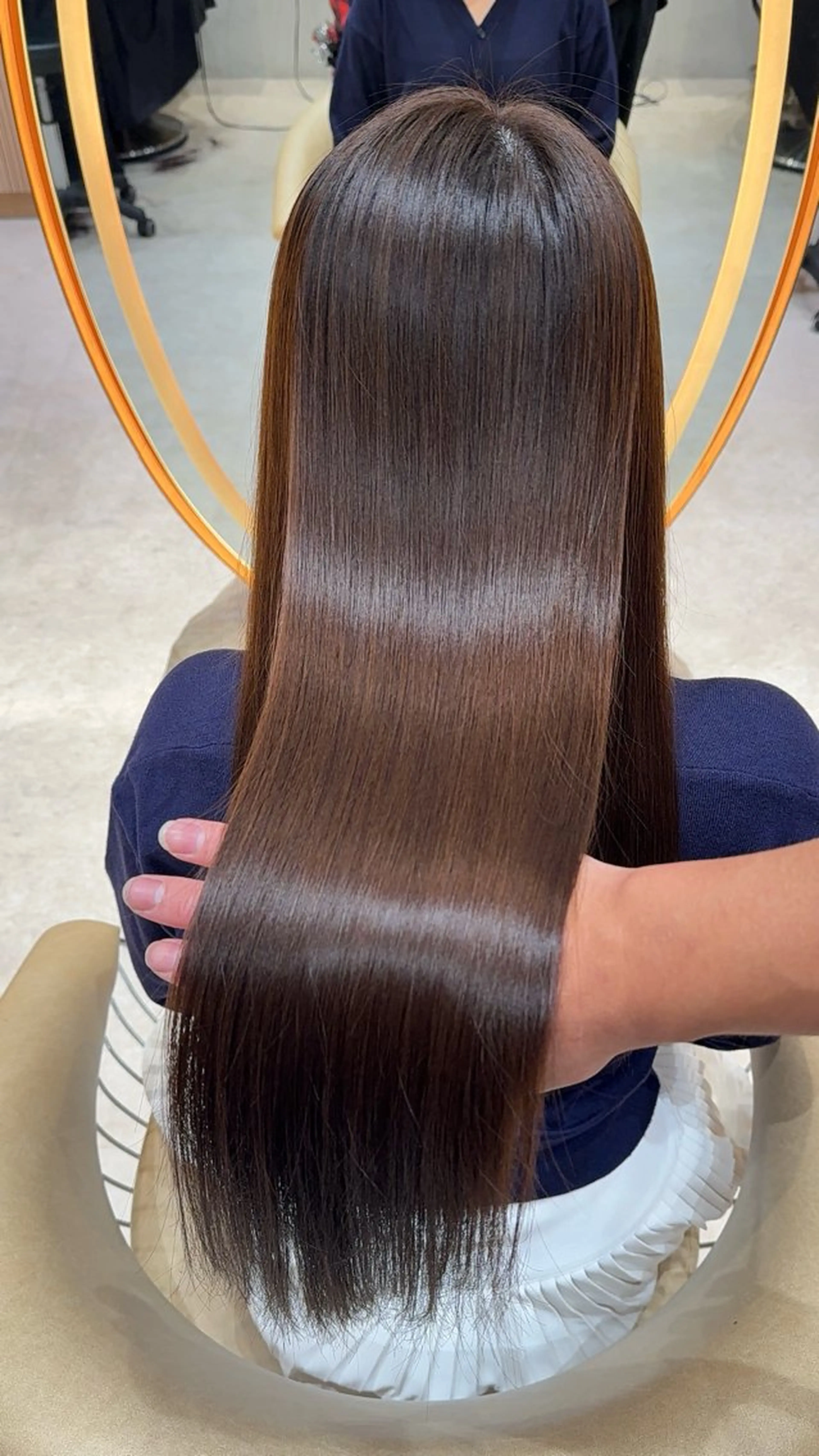 セミロング カラー カット ヘアカラー 縮毛矯正 レイヤー✨縮毛矯正 川村利幸のヘアスタイル