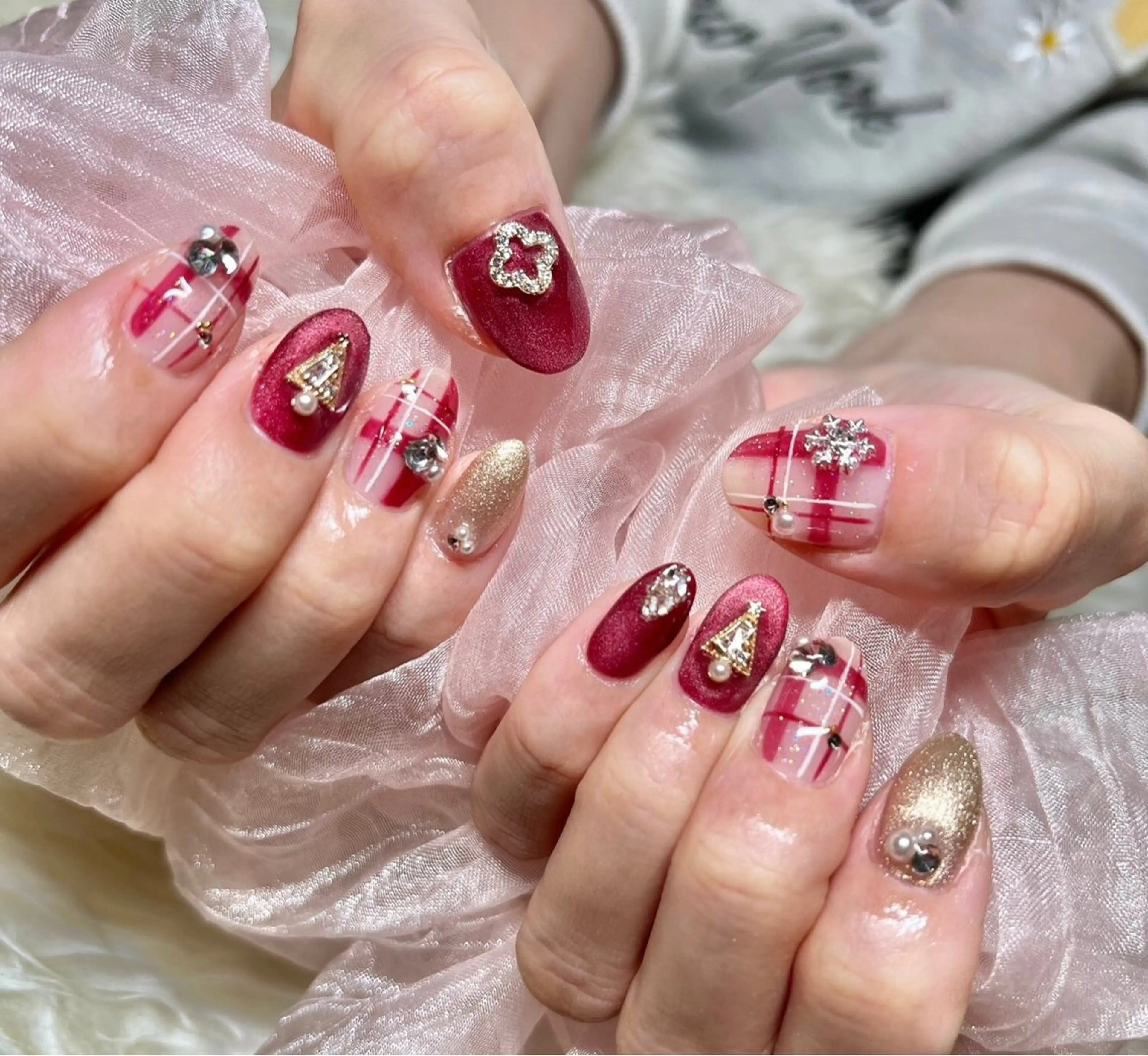 ネイル 成人式 長さ出し フレンチネイル ジェルネイル グラデーション ハンドネイル Nail&eye Belire 新宿のネイルデザイン