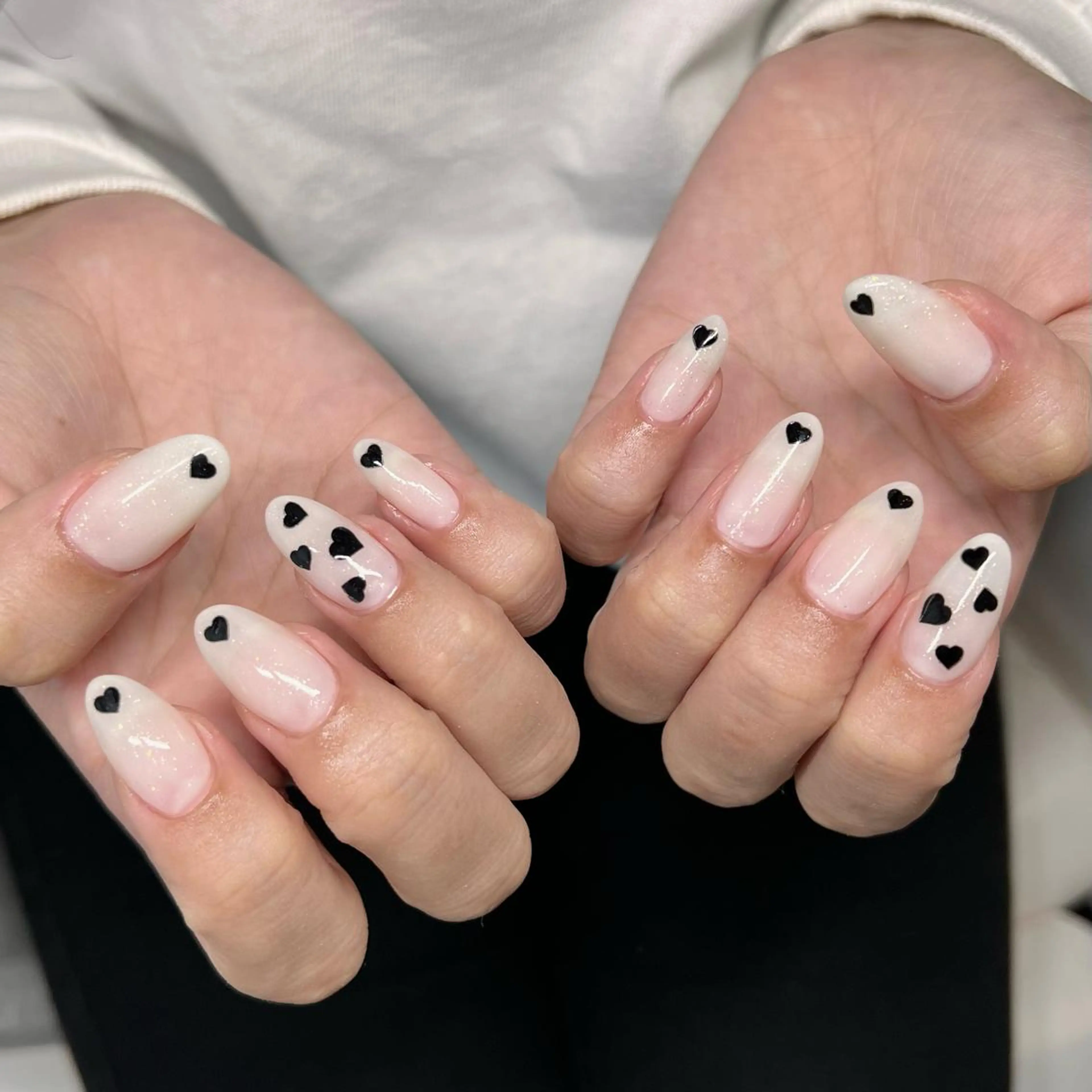 ミディアム ネイル マツエク・マツパ ハンドネイル REVIA_nail maiのネイルデザイン