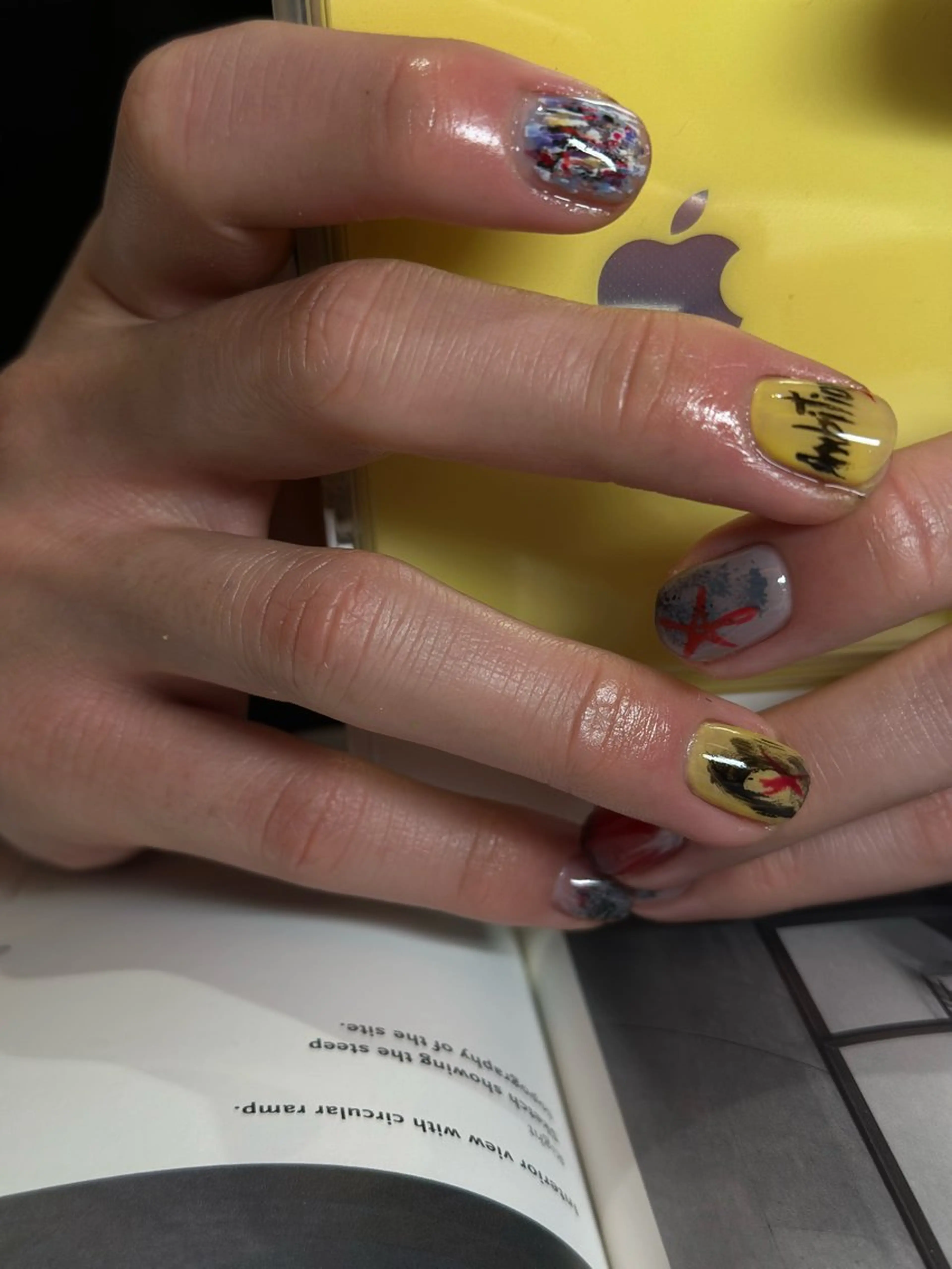 ネイル m o m o / 高岡ネイルのネイルデザイン