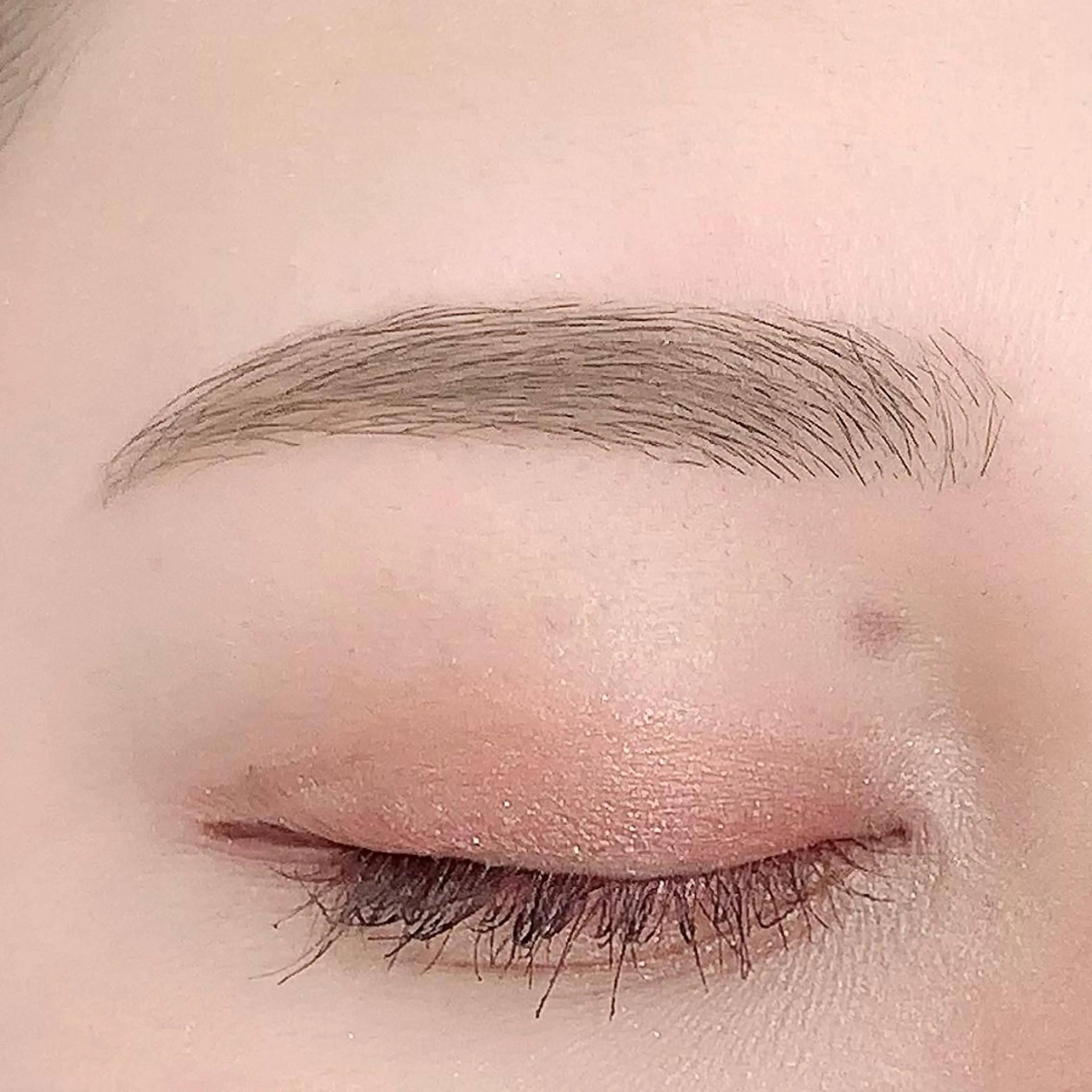 アイブロウ 眉毛ワックス脱毛 BellFlower Aki(眉・まつげ)のマツエク・マツパデザイン