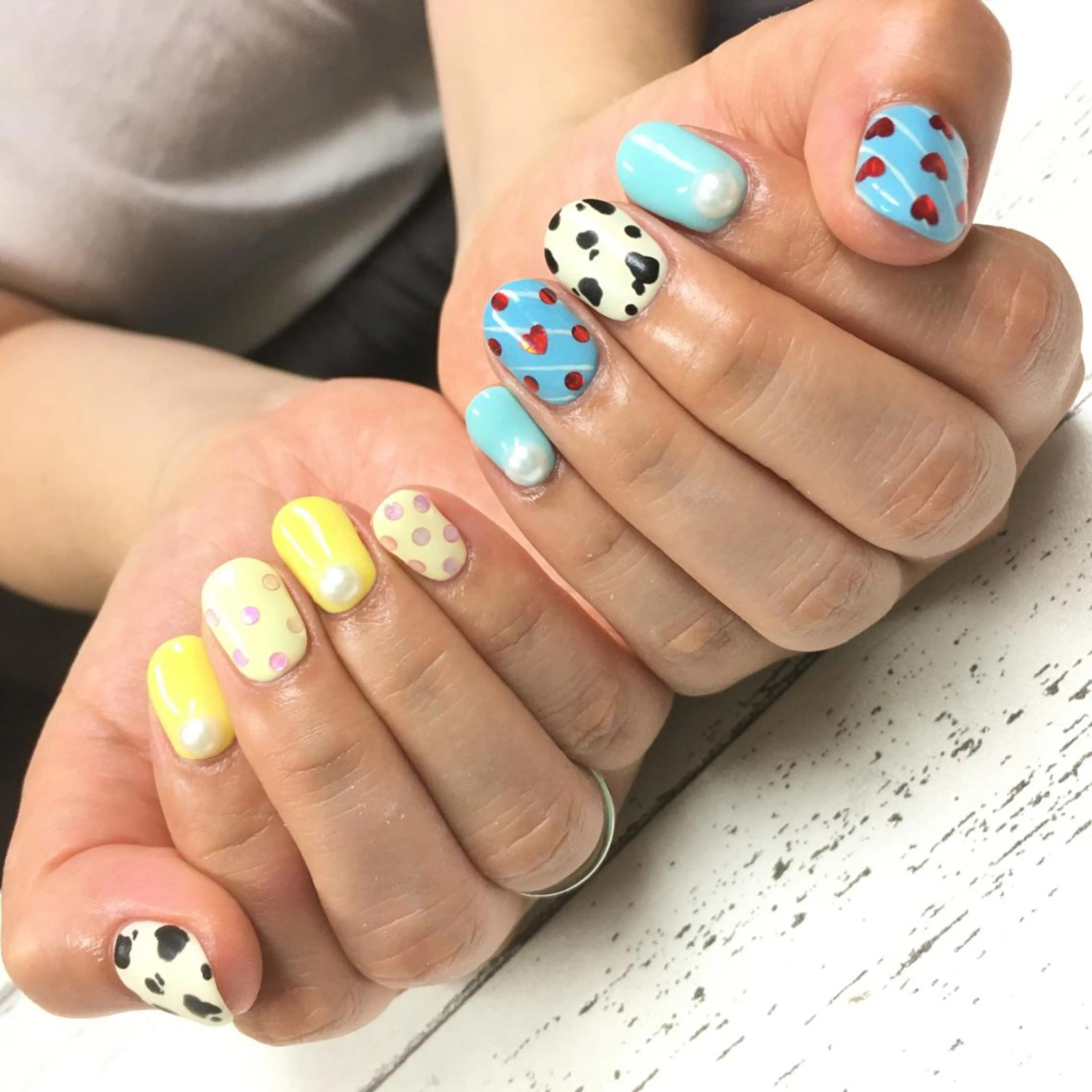 ネイル ハンドネイル ラックス セカンドのネイルデザイン