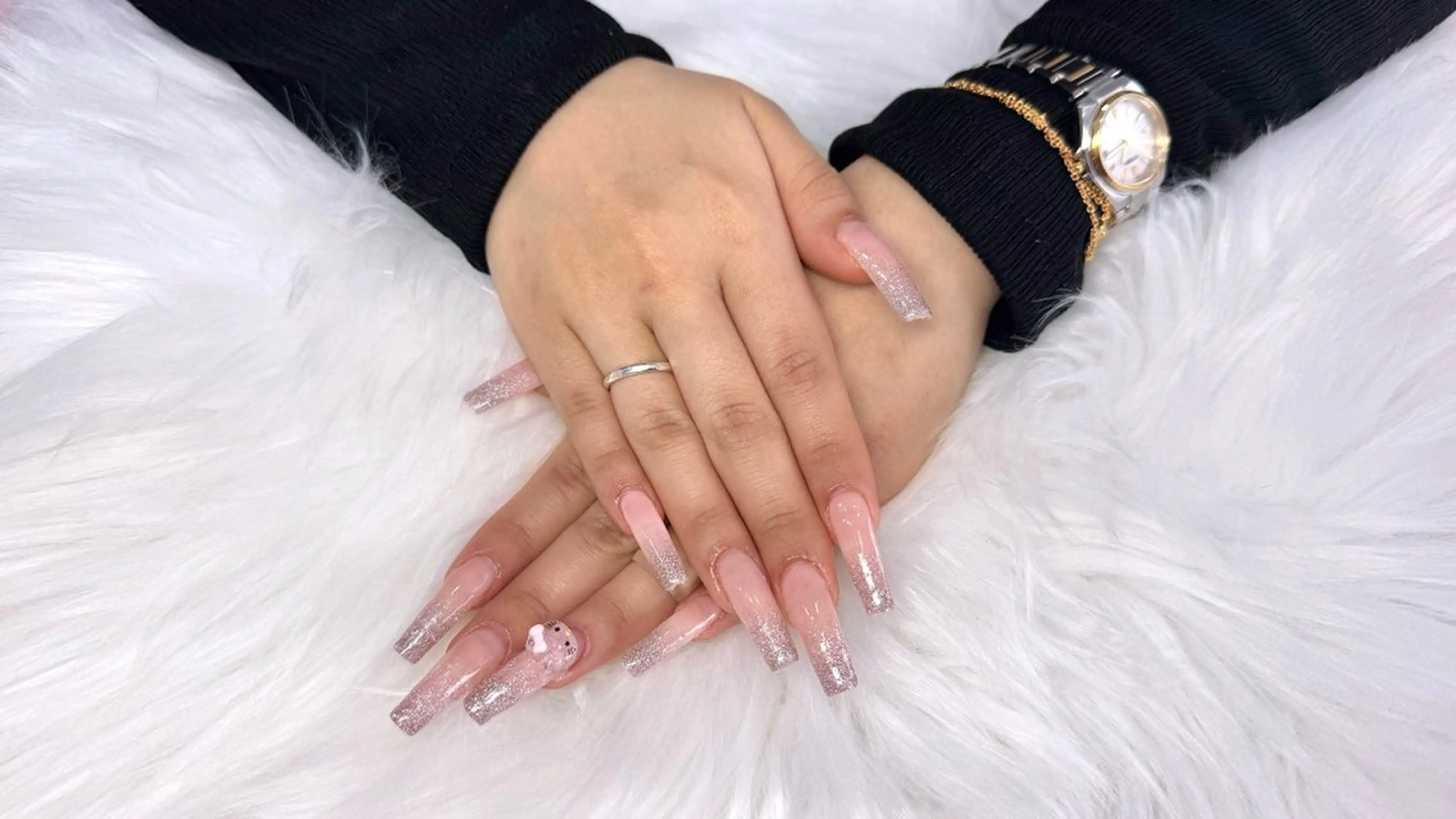 ネイル ハンドネイル ハンドケア 🎀うかん 🎀チップ長さ出しのネイルデザイン
