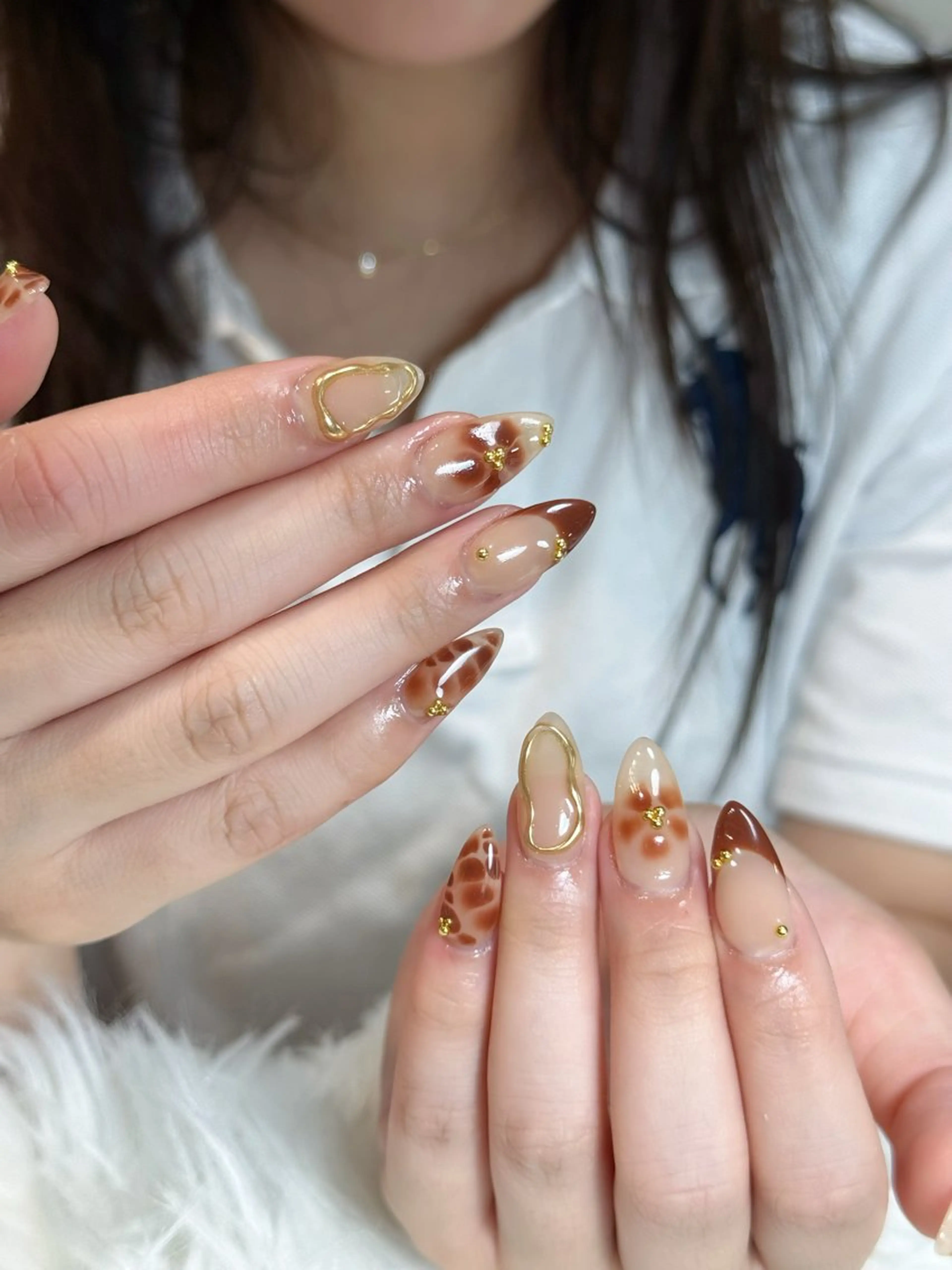 ネイル フレンチネイル ジェルネイル キラキラネイル 韓国ネイル マグネットネイル ハンドネイル Julli nail studio所属・Julli NailStudioのネイルデザイン