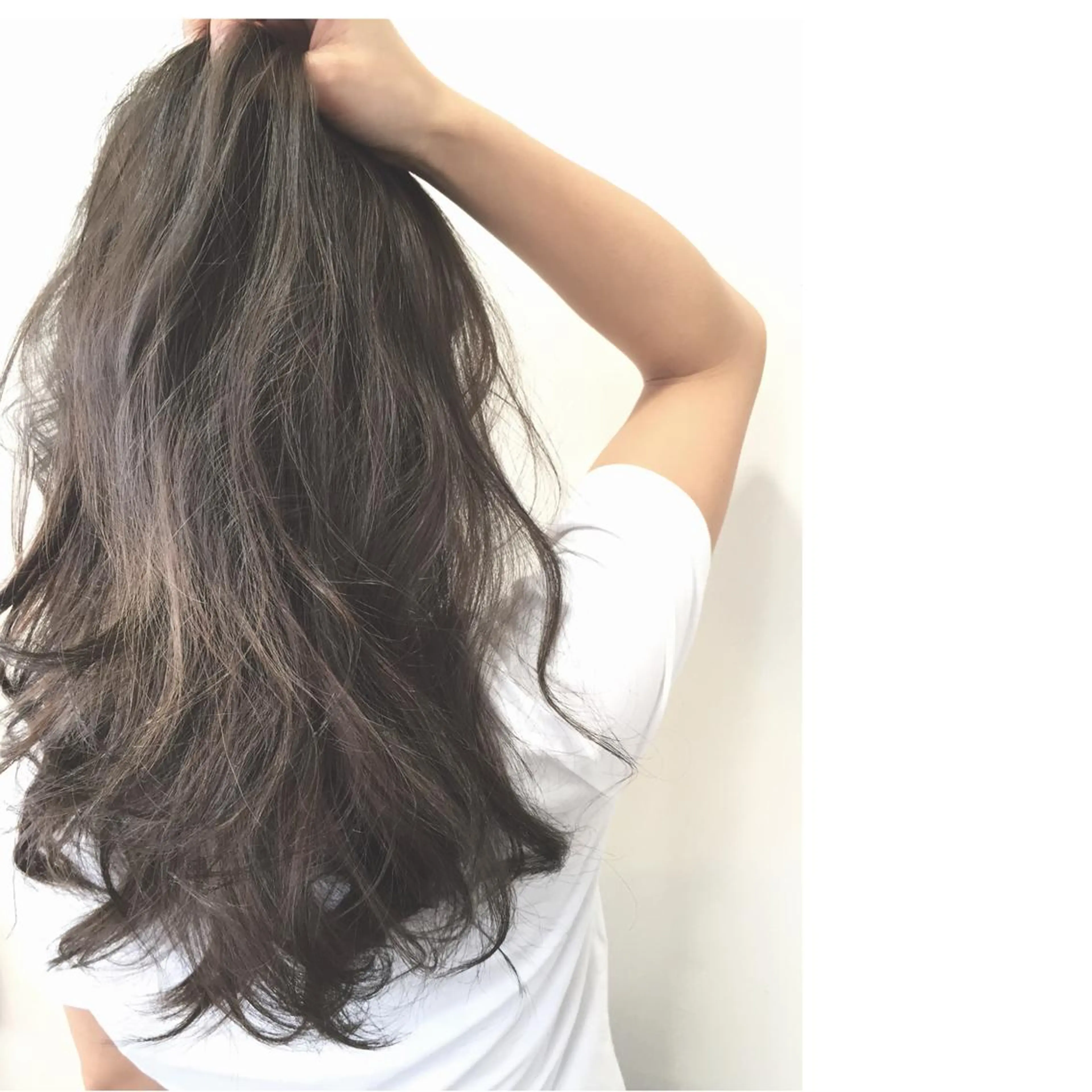 ショート ミディアム セミロング ロング カラー パーマ ヘアアレンジ アッシュ グレージュ littohair所属・岡田 杏のエステ・リラクイメージ