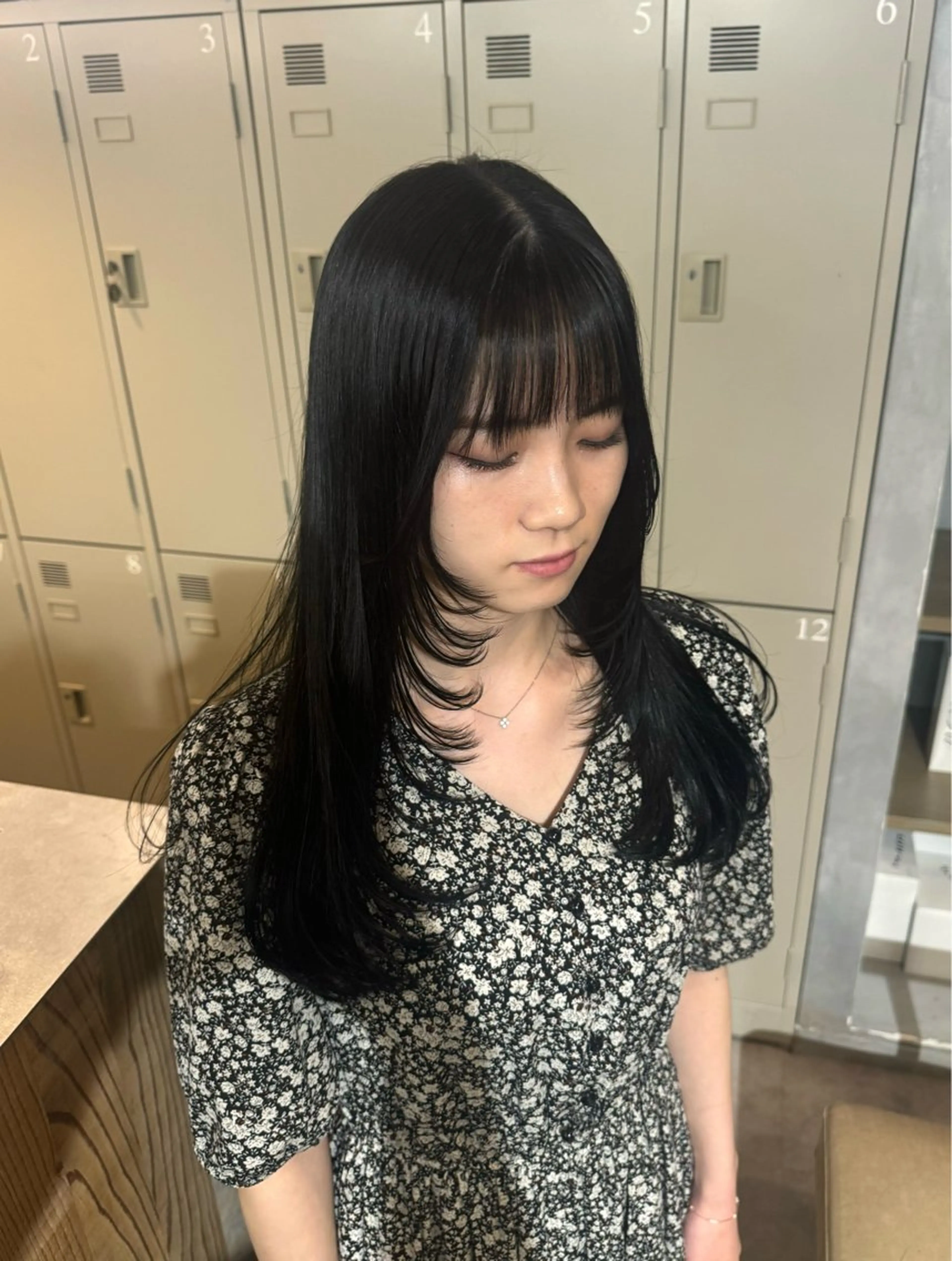 セミロング カット ヘアカラー トリートメント ✨本日空きあります✨ 遠田コウヘイ🌟のヘアスタイル