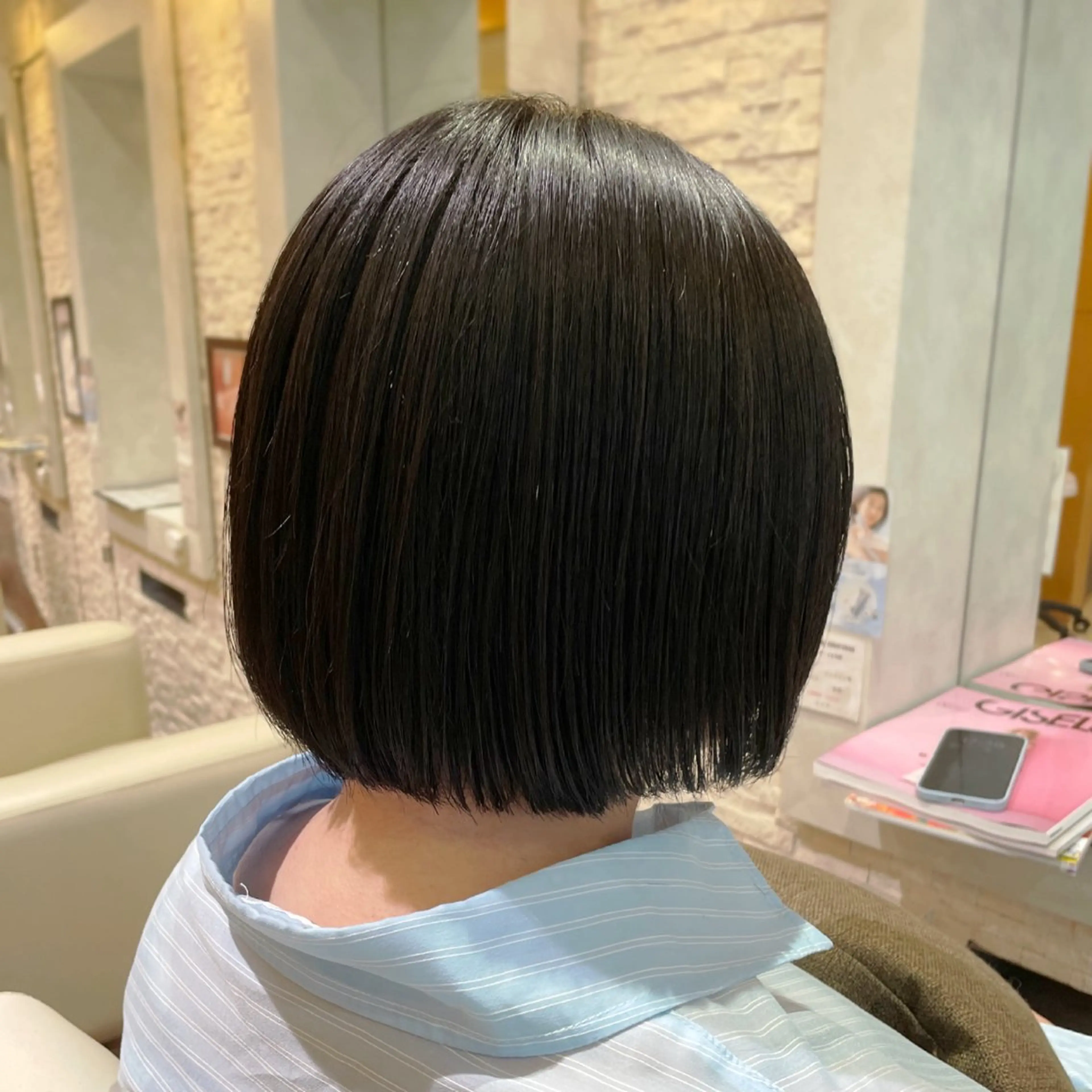 ショート カット 縮毛矯正 本多 美羽のヘアスタイル
