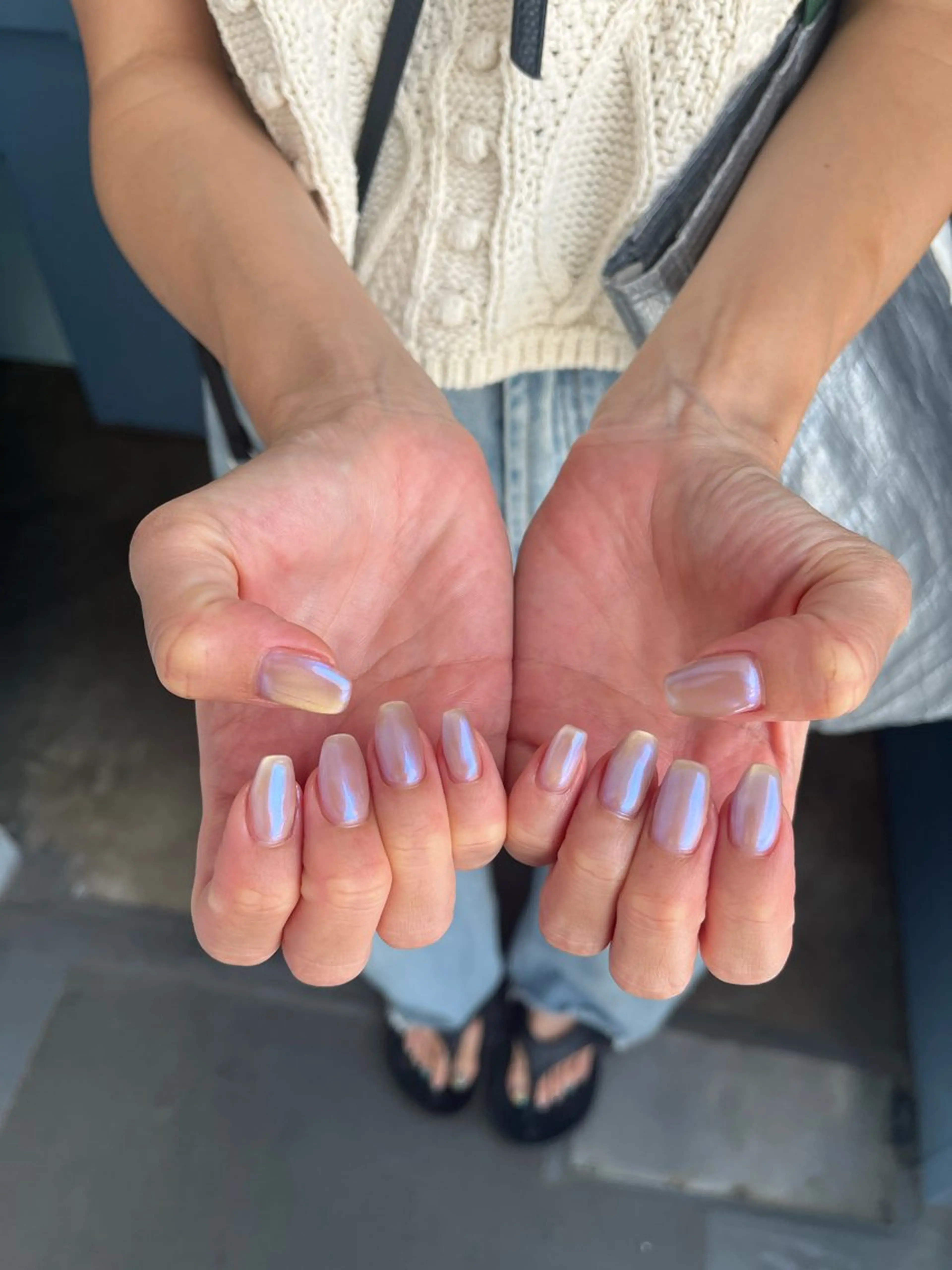ネイル オーロラネイル ブルー フットネイル フレンチネイル ジェルネイル ハンドネイル kiki nail たまプラーザのネイルデザイン