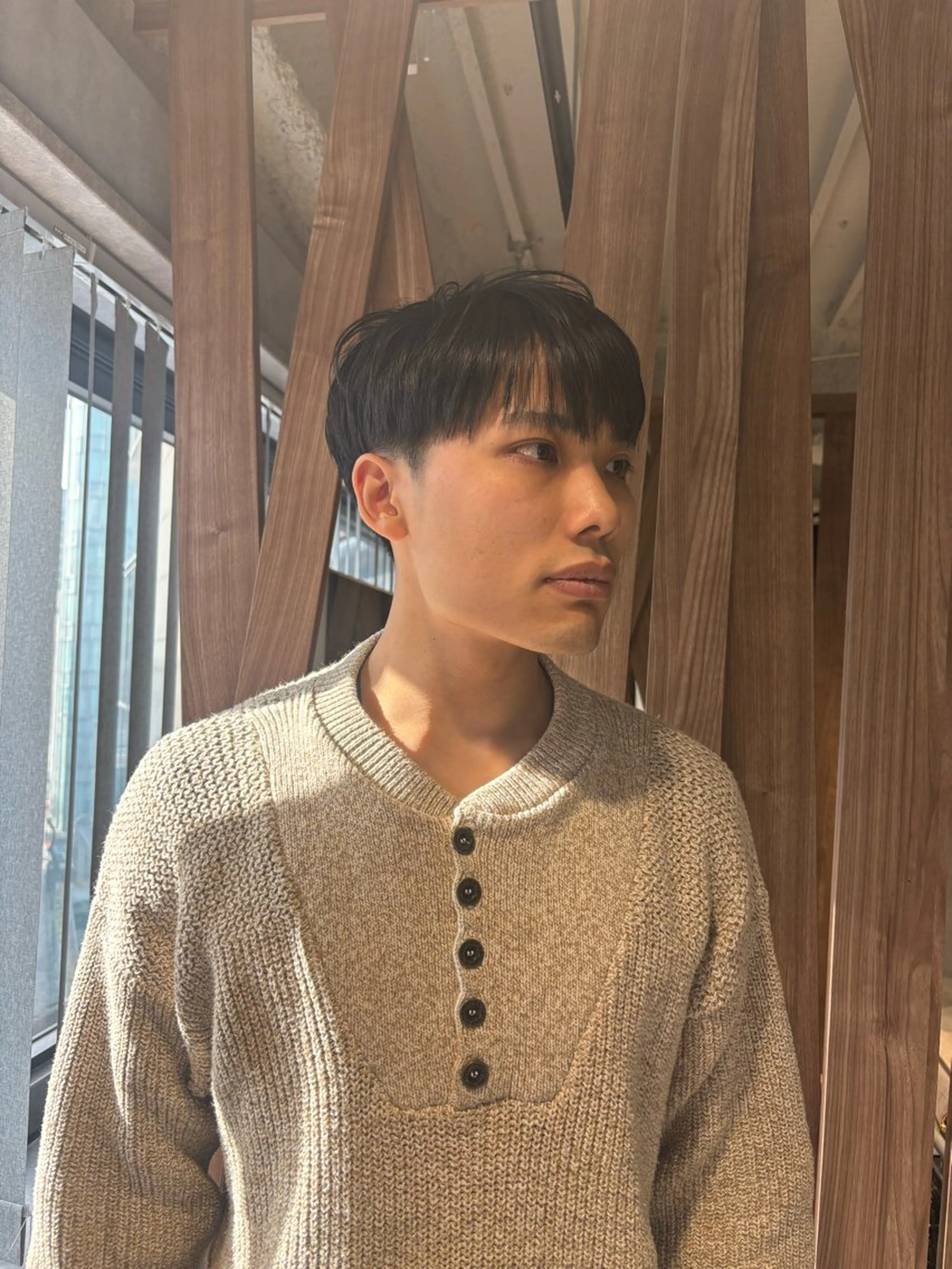 ショート メンズ 透明感カラー／メンズ パーマ🕊️ことのヘアスタイル